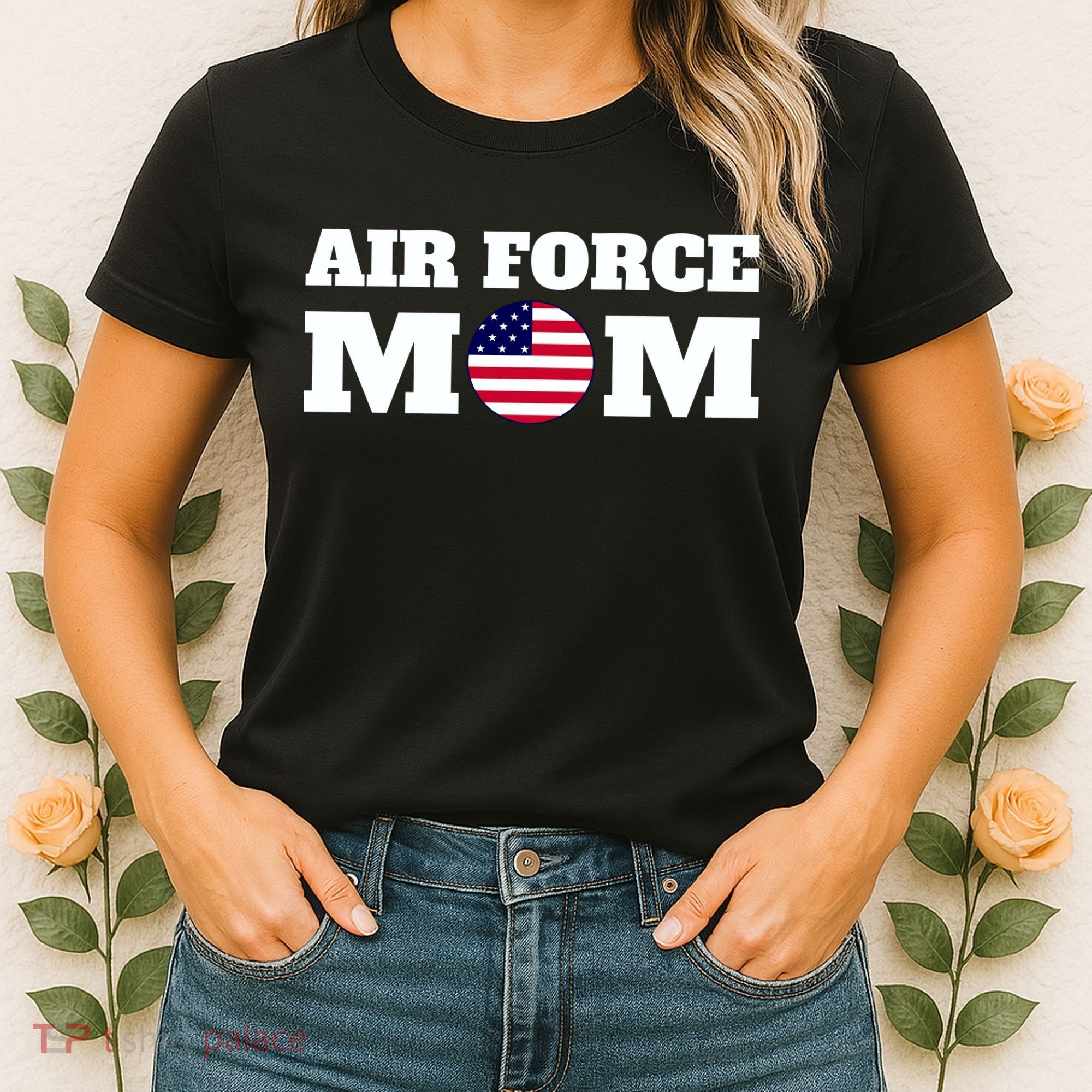 USA Air Force Mom Women's T-Shirt
