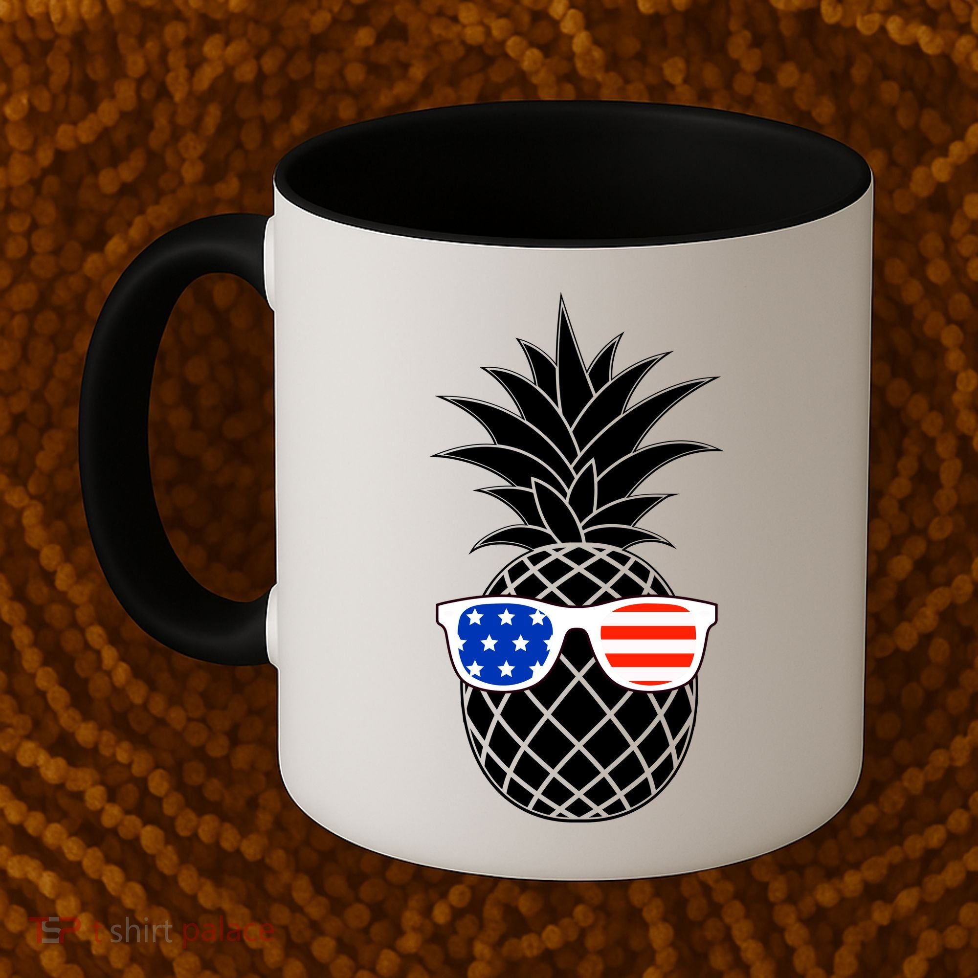USA Pineapple With Sunglasses Coffee Mug