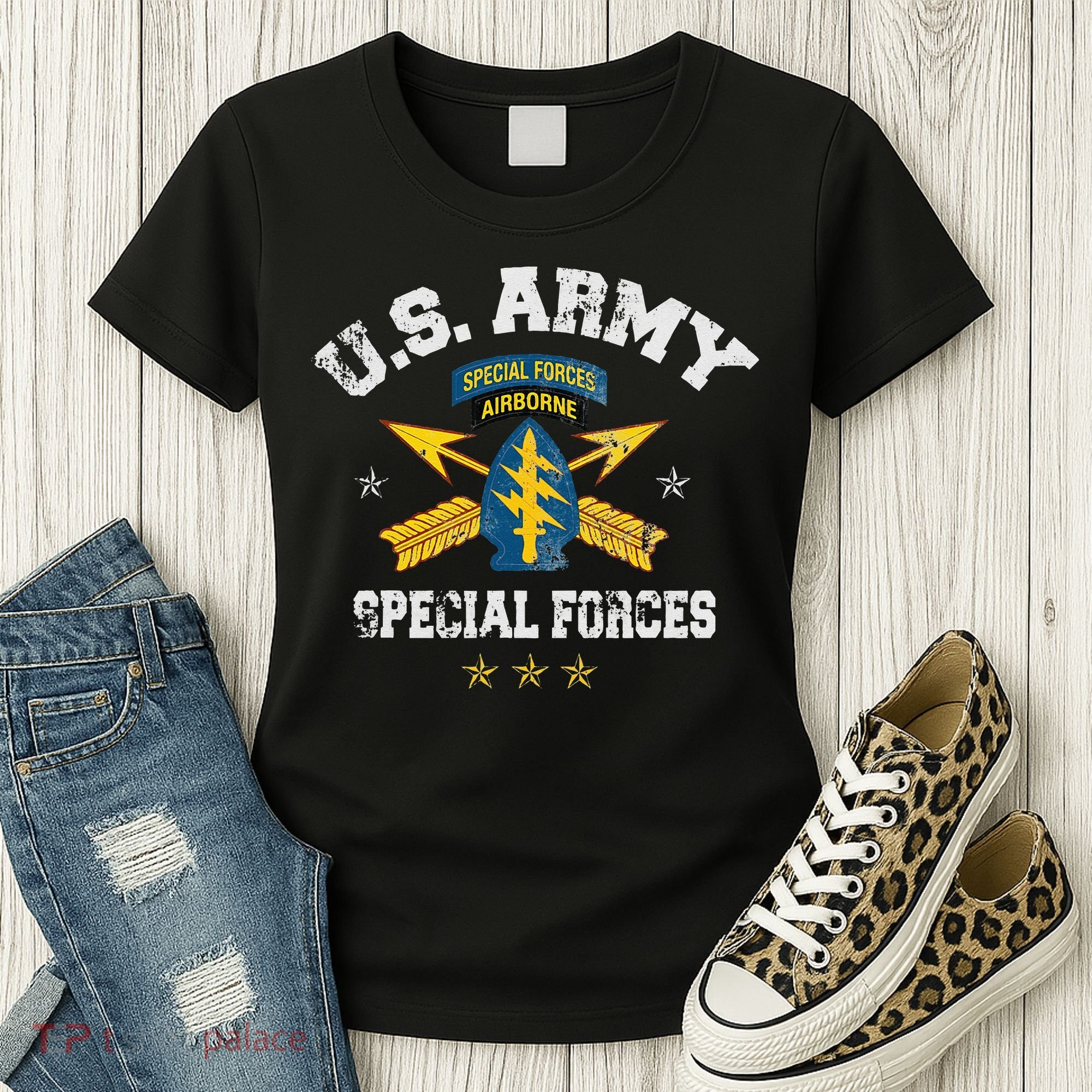 US Special Forces Group Airborne Veteran SFG 4th Of July Men Women's T-Shirt