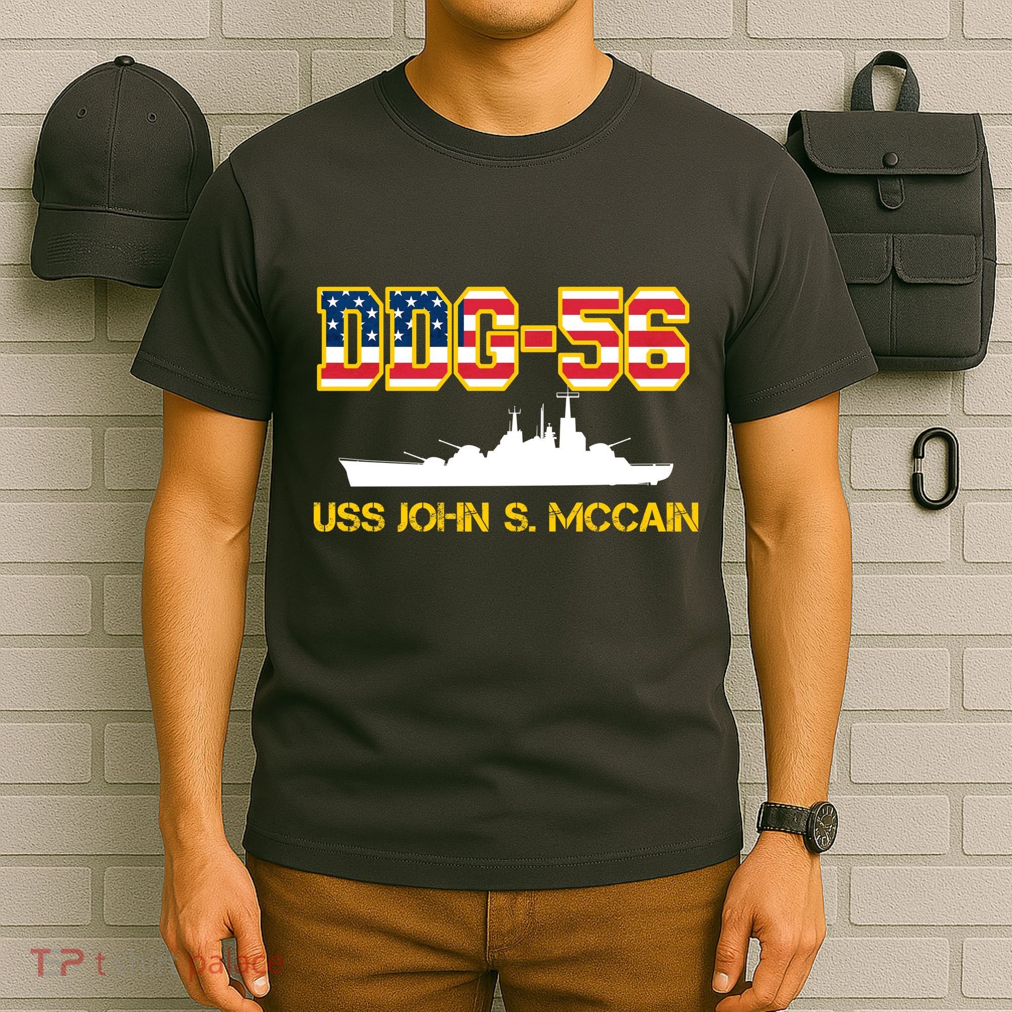USS John McCain DDG-56 USA Flag T-Shirt