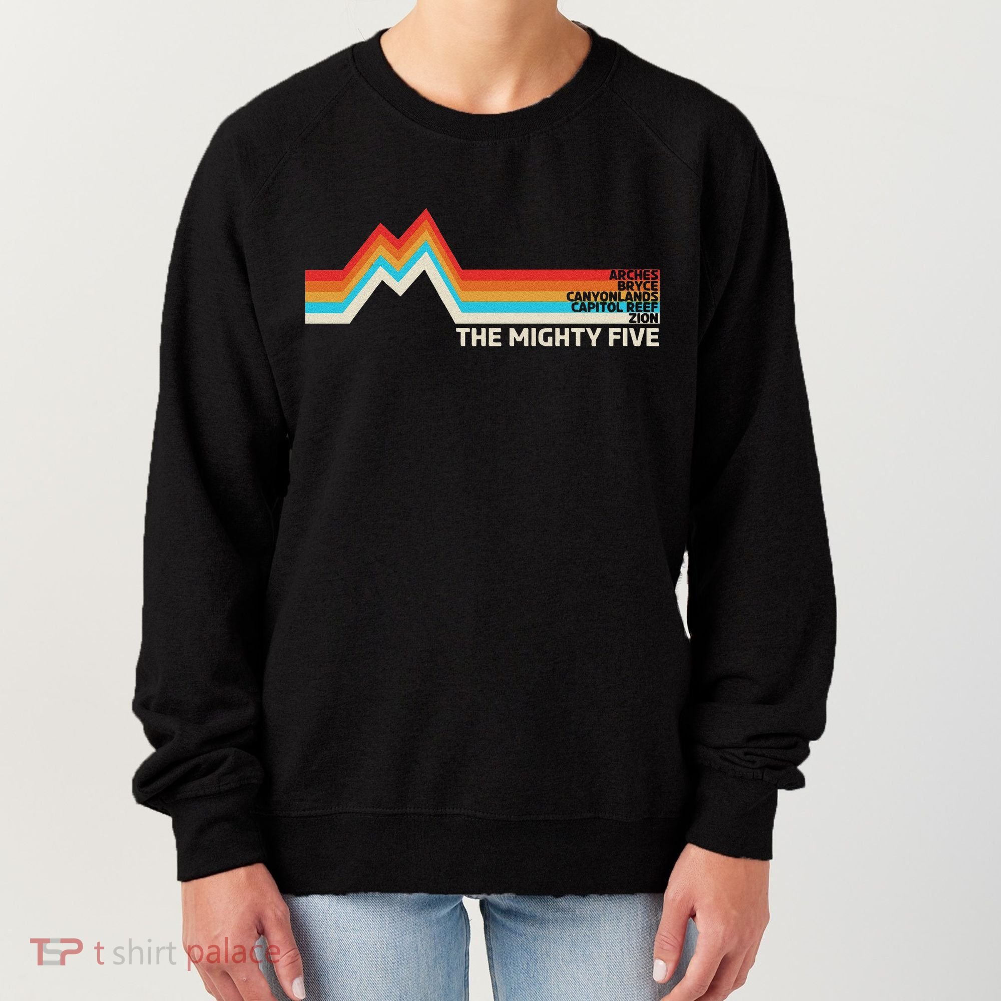 Utahs The Mighty Five National Parks Swea Women's Sweatshirt