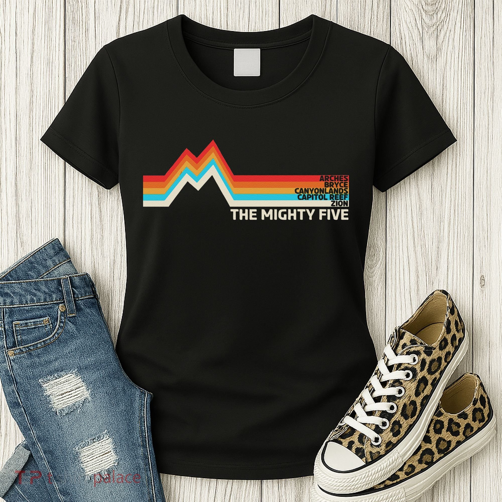 Utahs The Mighty Five National Parks Swea Women's T-Shirt