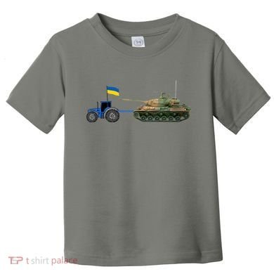 Ukrainian Tractor Pulling Tank With Ukraine Flag Toddler T-Shirt