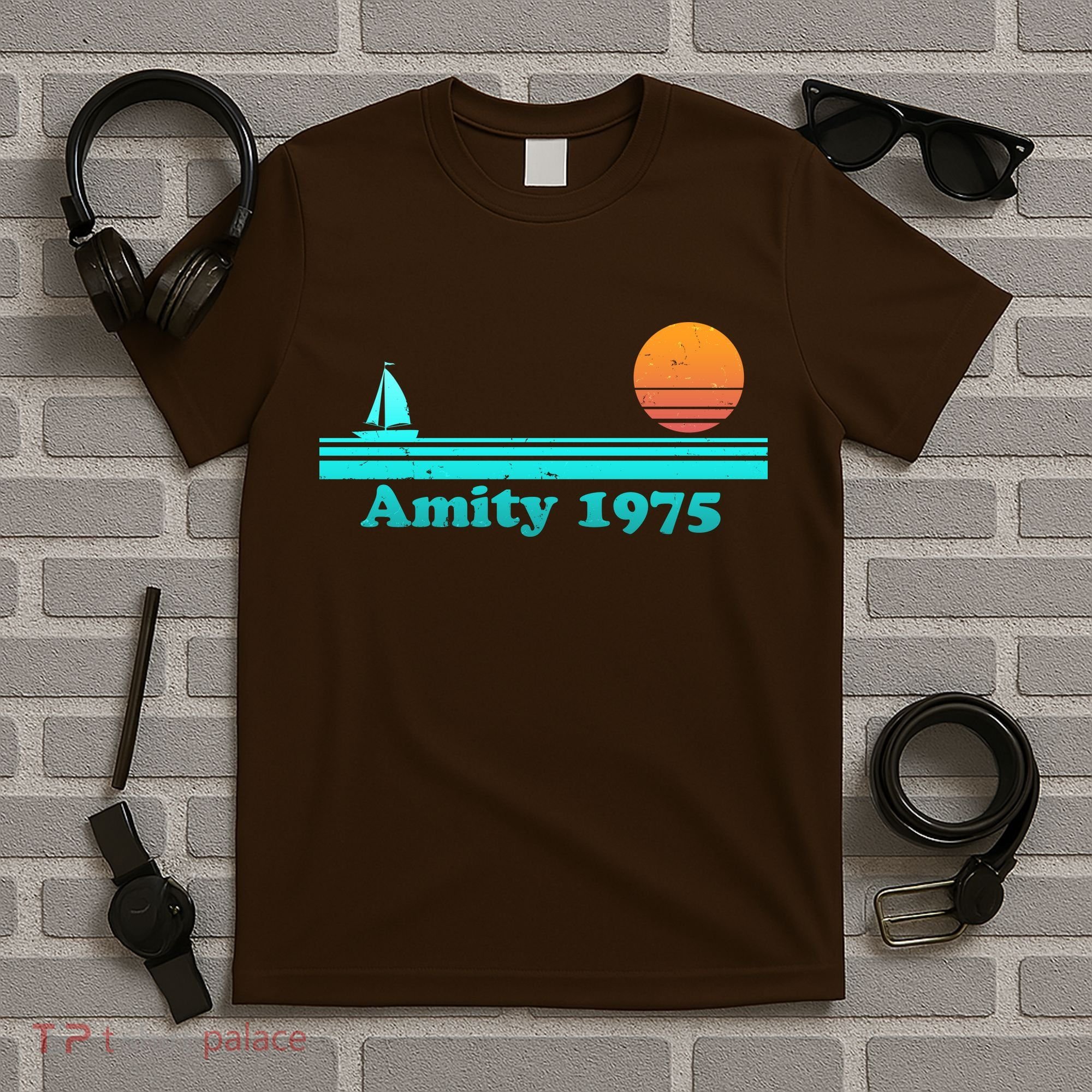 Vintage Amity 1975 Sunset T-Shirt