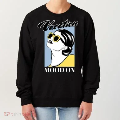 Vacation Mood On Women's Sweatshirt