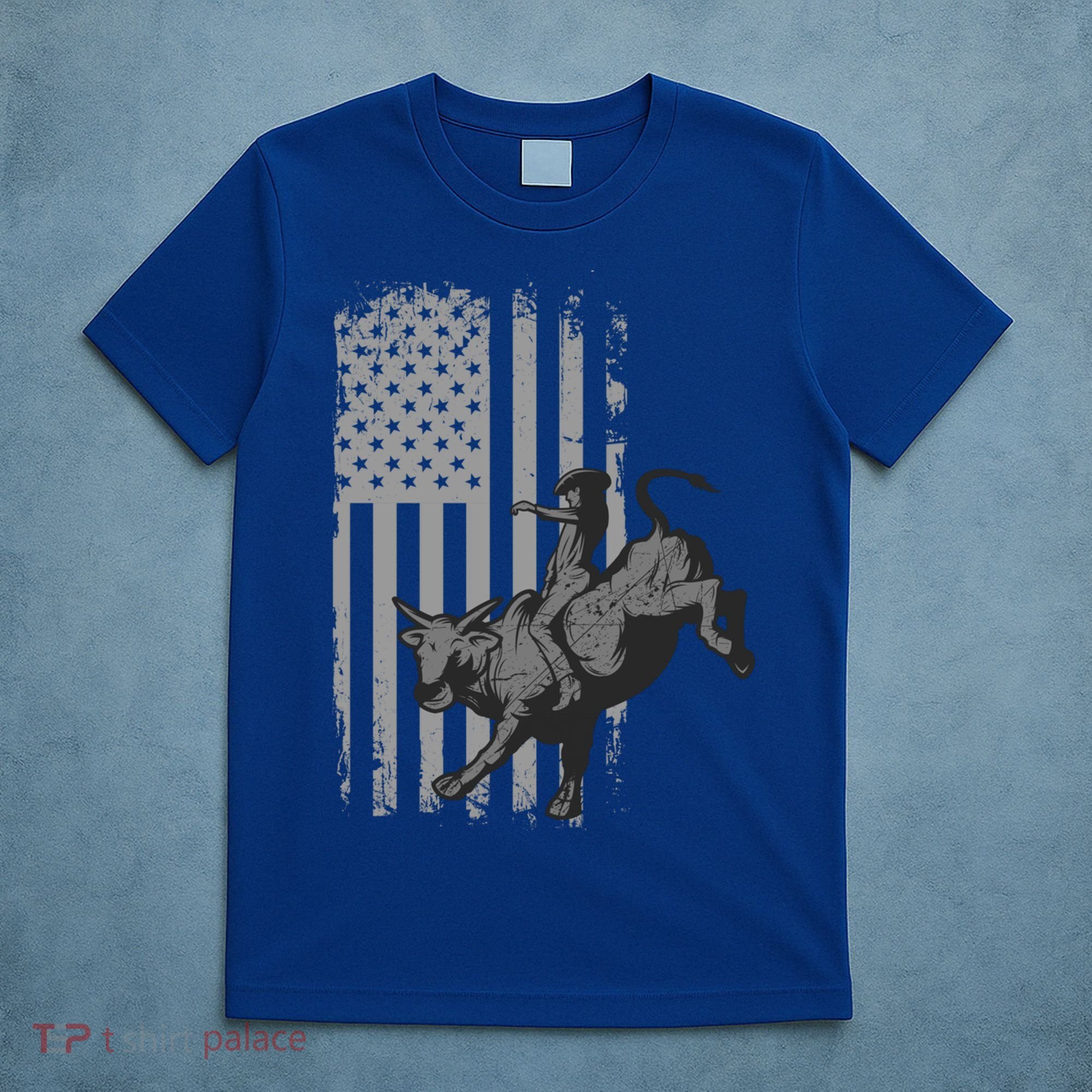 Vintage American Flag Bucking Bull Riding Patriotism Rodeo Cute Gift T-Shirt