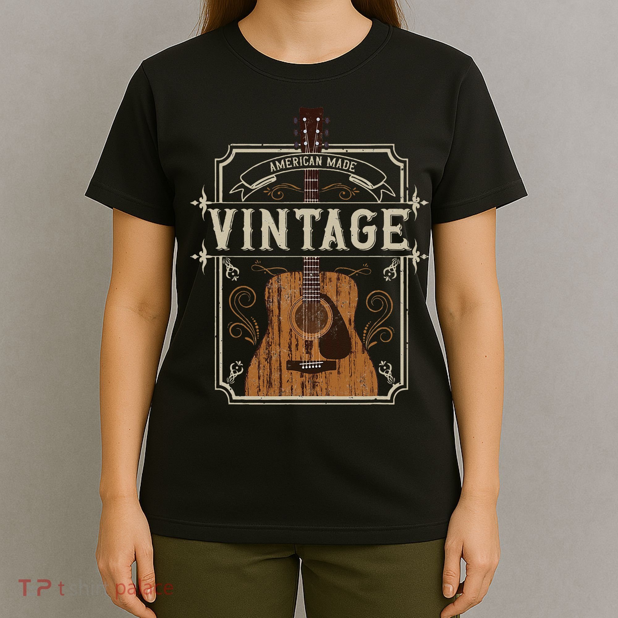 Vintage Acoustic Guitar Collector Retro Guitarist T-Shirt