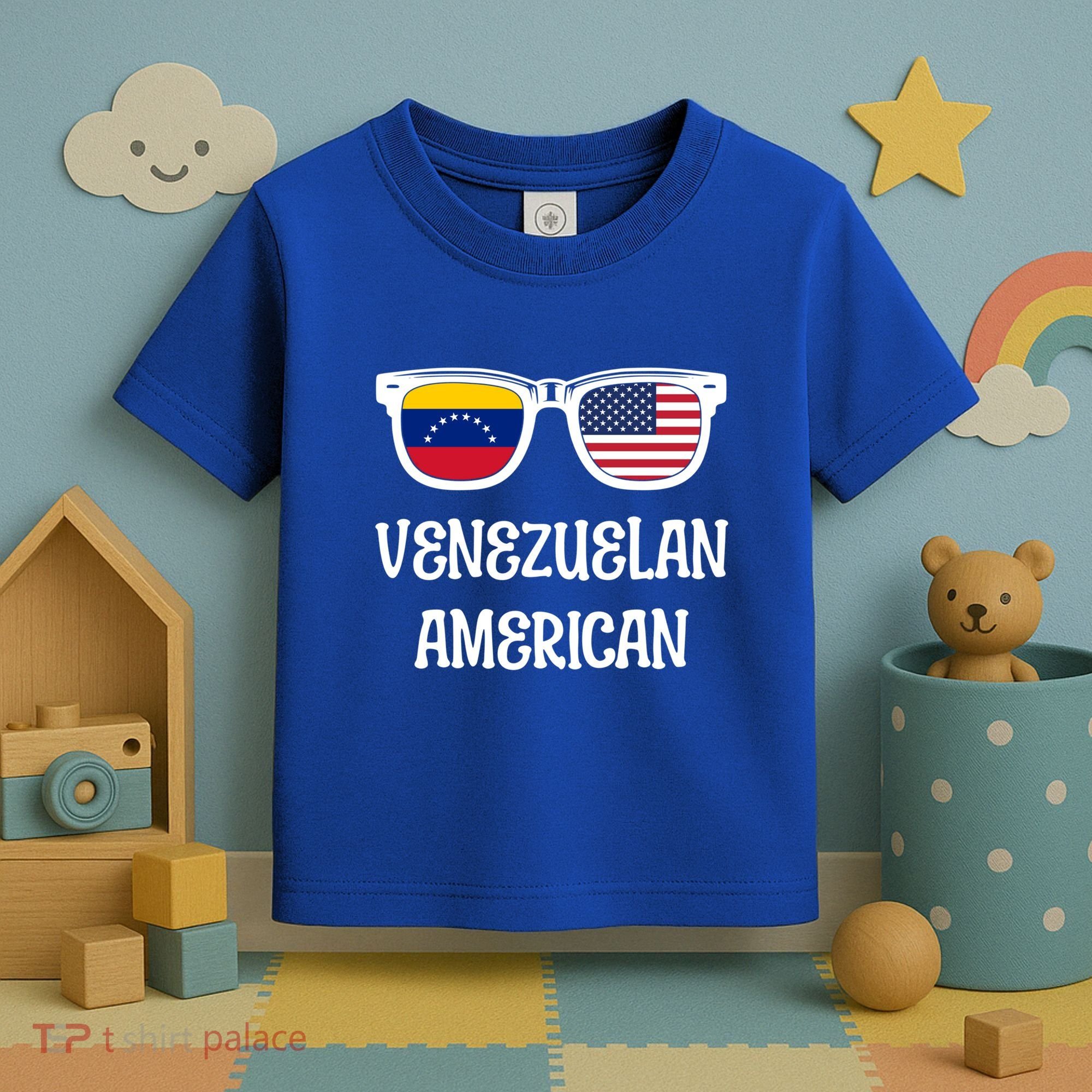 Venezuelan American Sunglasses Usa Venezuela Flags Gift Toddler T-Shirt