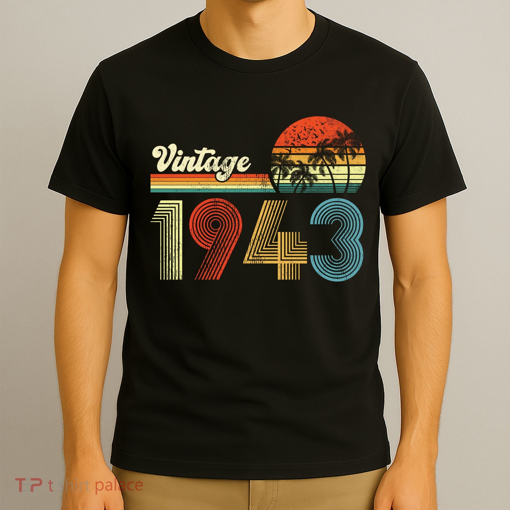 Vintage Birthday 1943 Retro Sunset Mom dad Gift 80th Birthday T-Shirt