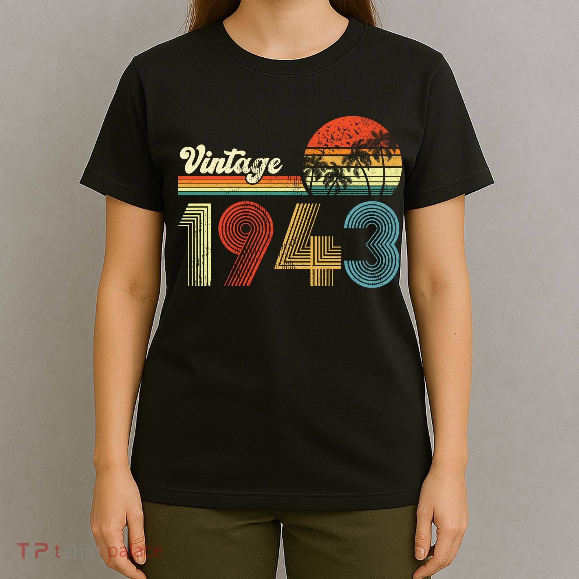 Vintage Birthday 1943 Retro Sunset Mom dad Gift 80th Birthday T-Shirt