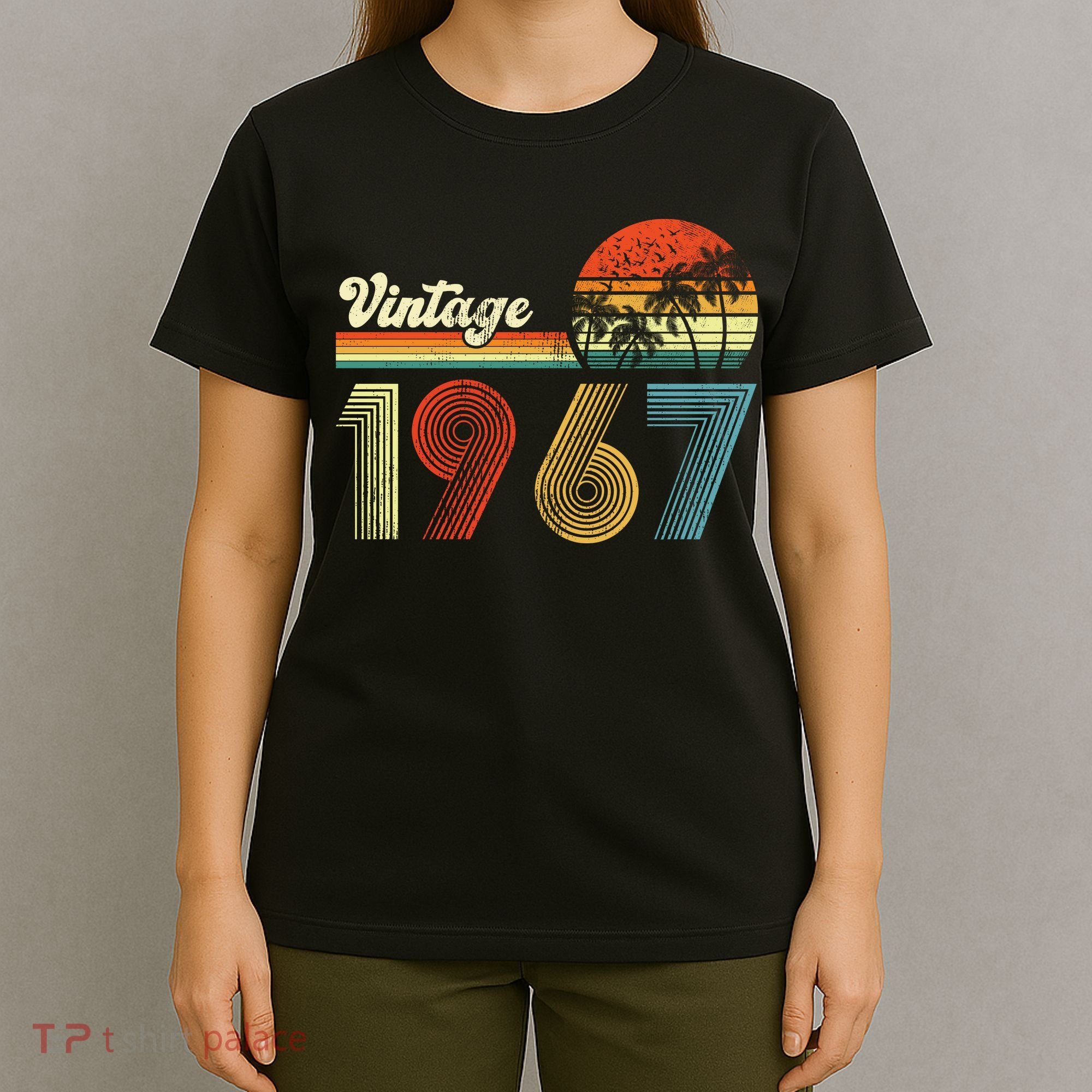 Vintage Birthday 1967 Retro Sunset Mom dad Gift 56th Birthday T-Shirt