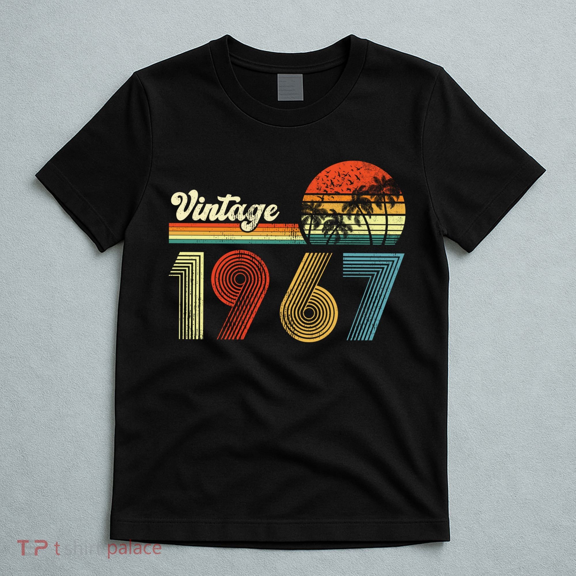 Vintage Birthday 1967 Retro Sunset Mom dad Gift 56th Birthday T-Shirt