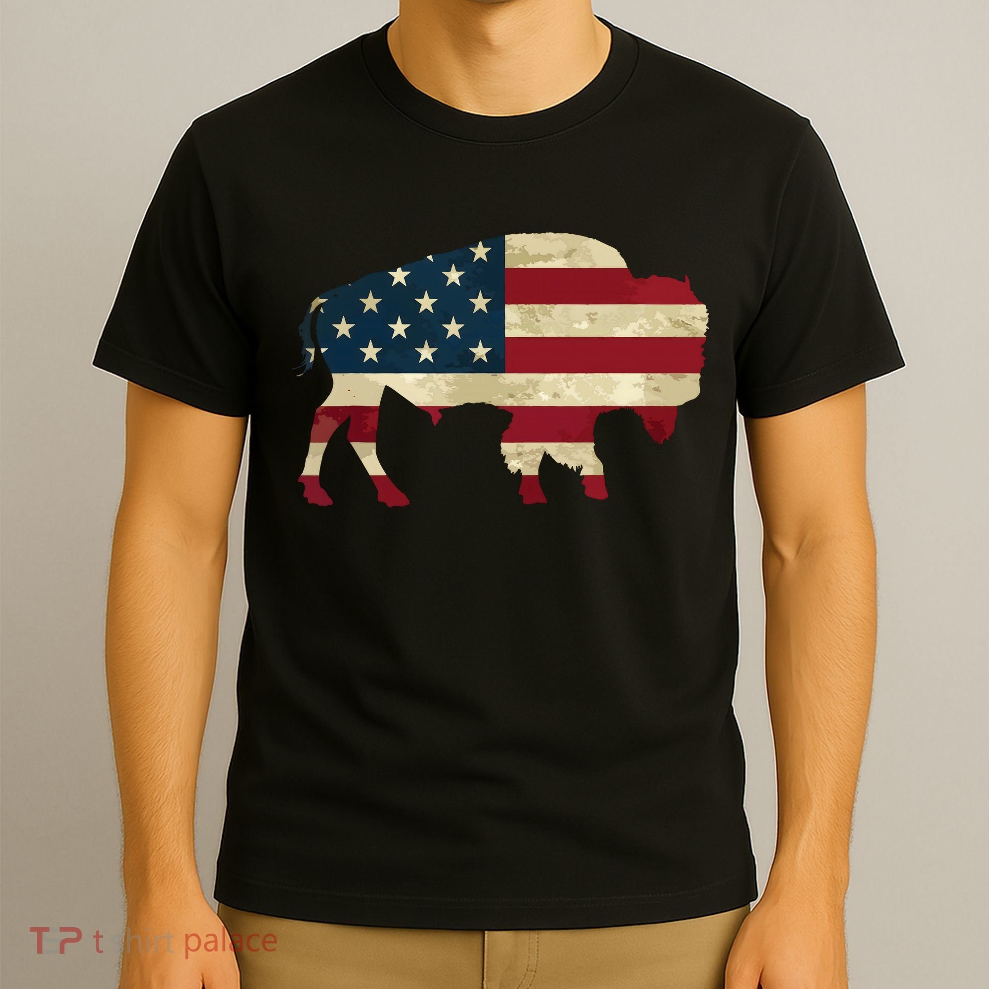 Vintage Buffalo American Flag Bison Patriotic Gift T-Shirt