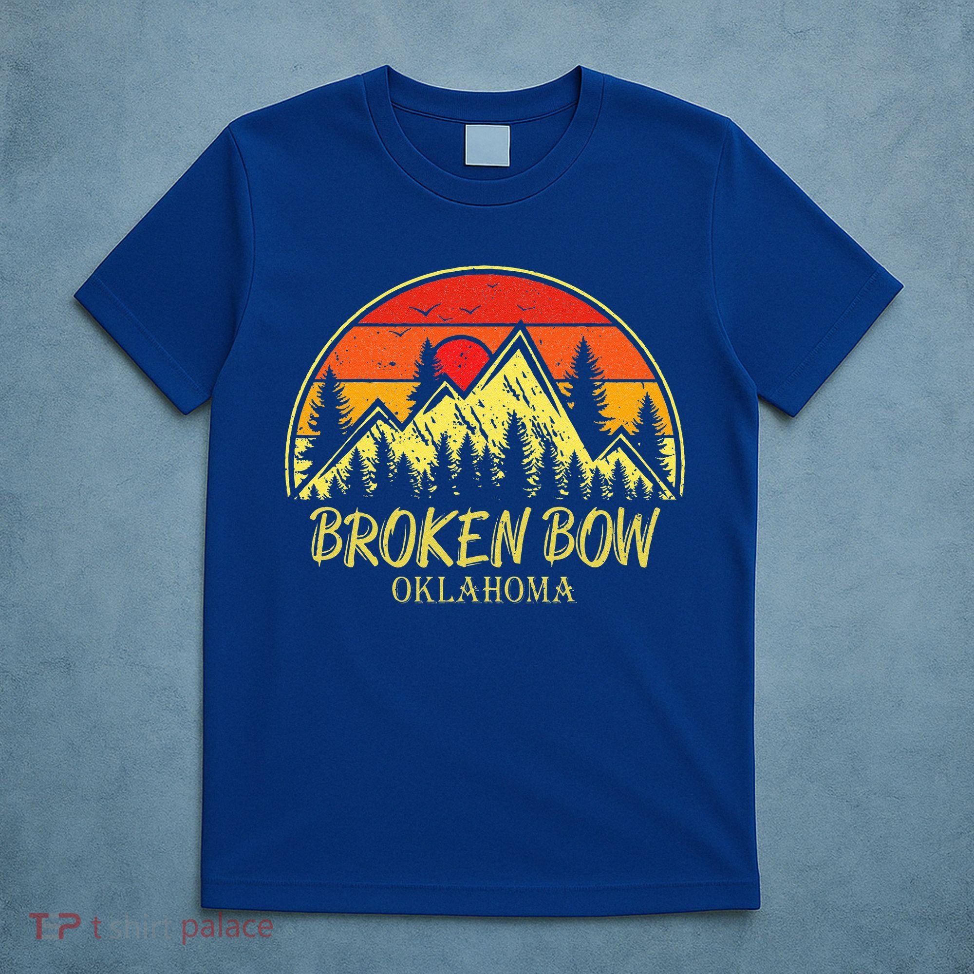 Vintage Broken Bow Oklahoma OK Mountains Hiking Souvenir T-Shirt