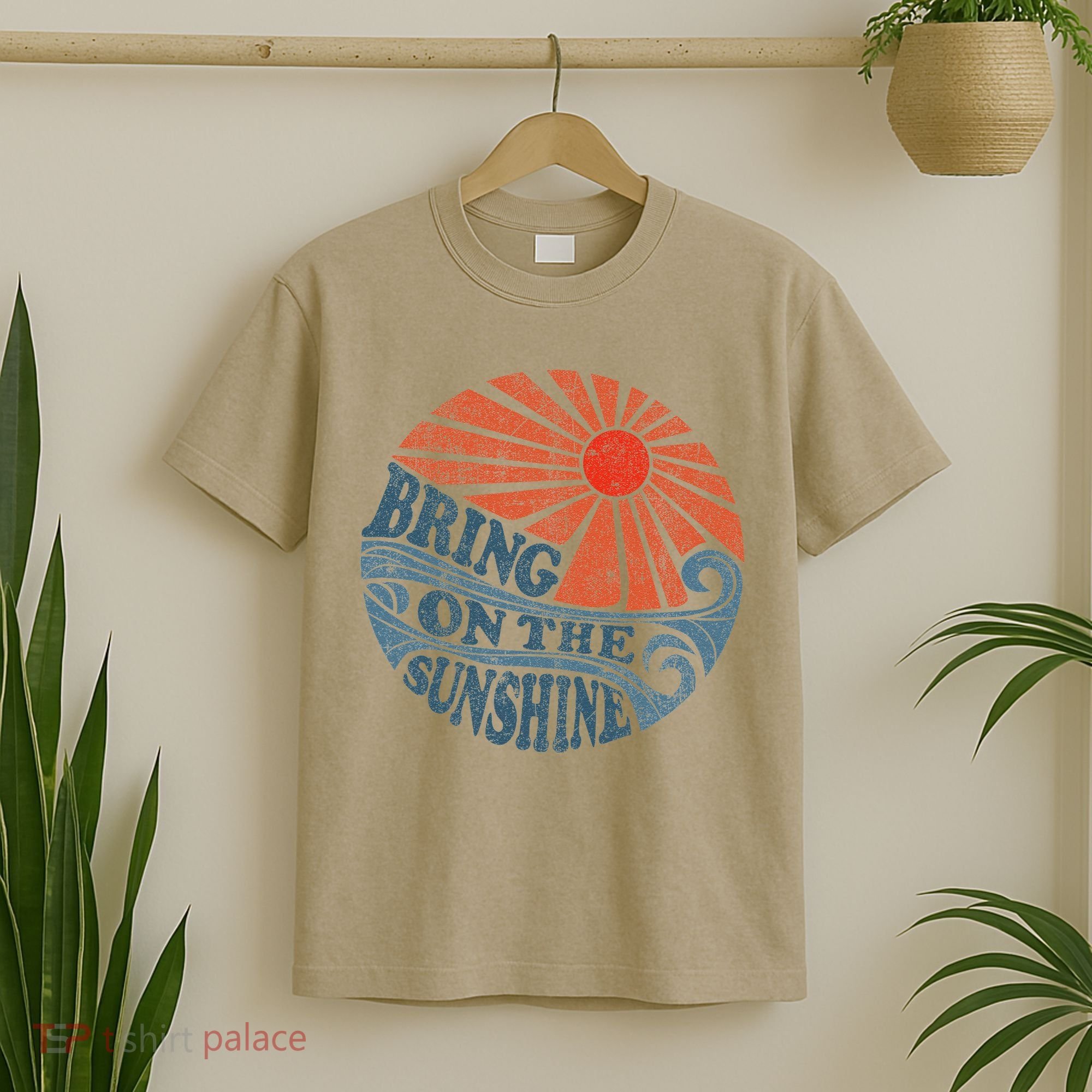 Vintage Bring On The Sunshine Cute Retro 70S Beach Vacation T-Shirt