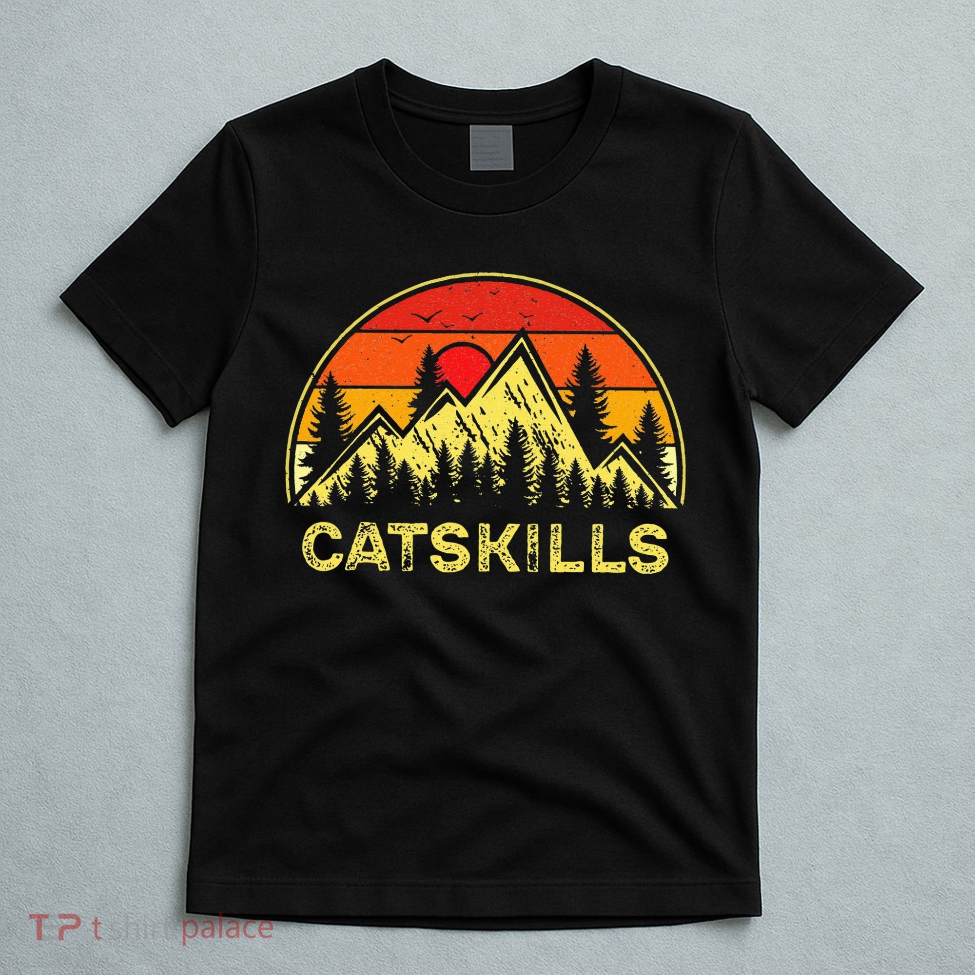 Vintage Catskills New York Mountains Nature Hiking Souvenir T-Shirt