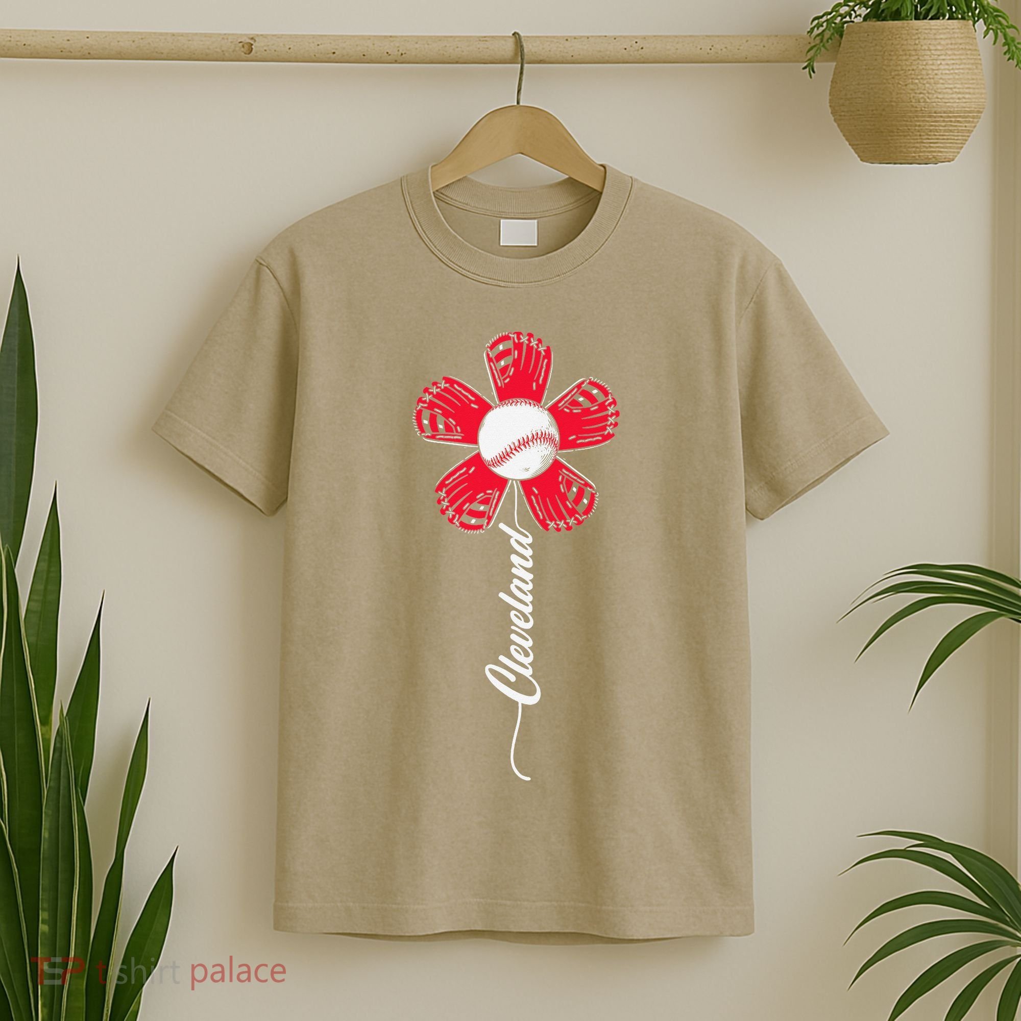 Vintage Cleveland Ohio Women Funny Souvenir Flower T-Shirt
