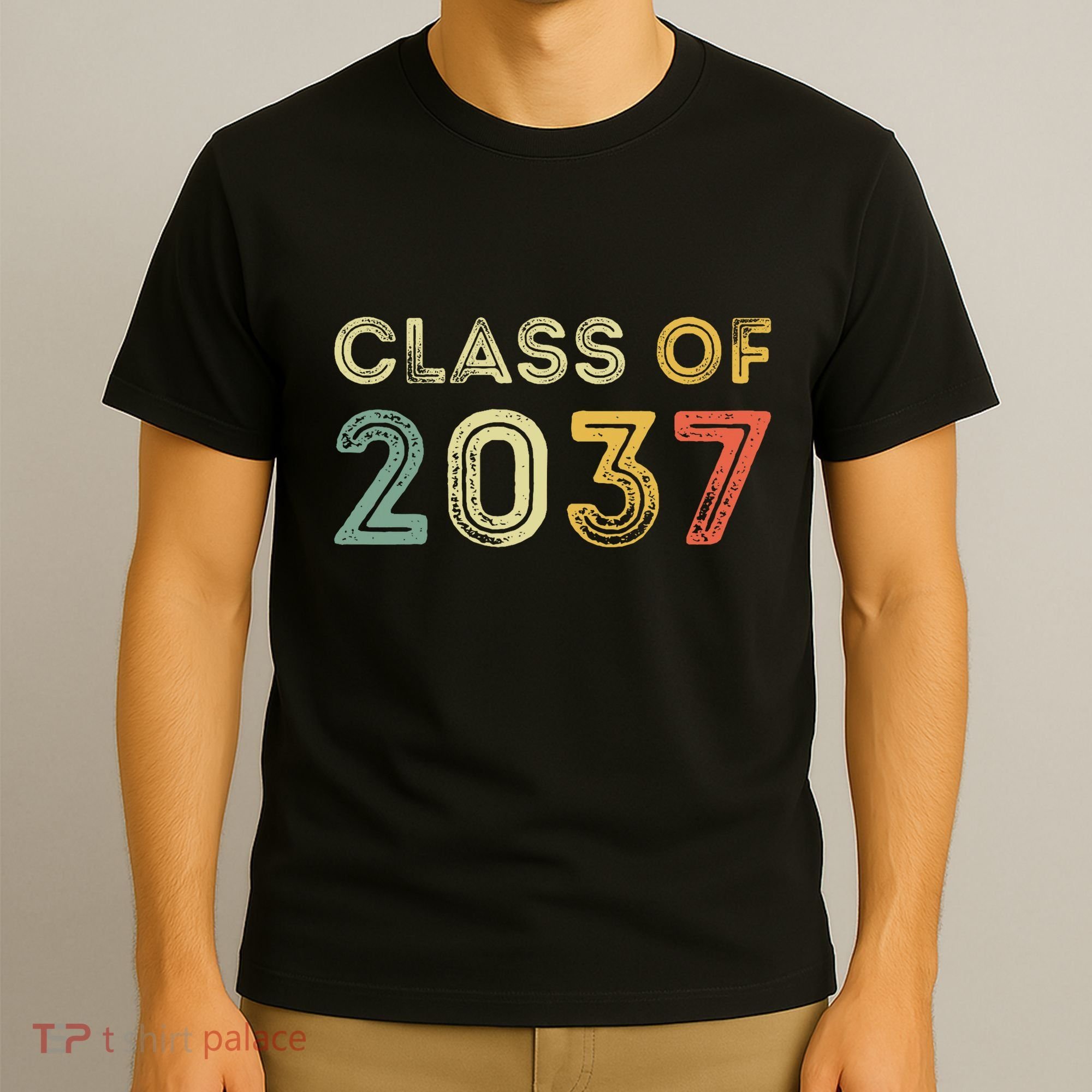 Vintage Class Of 2037 Graduation Senior 2037 T-Shirt