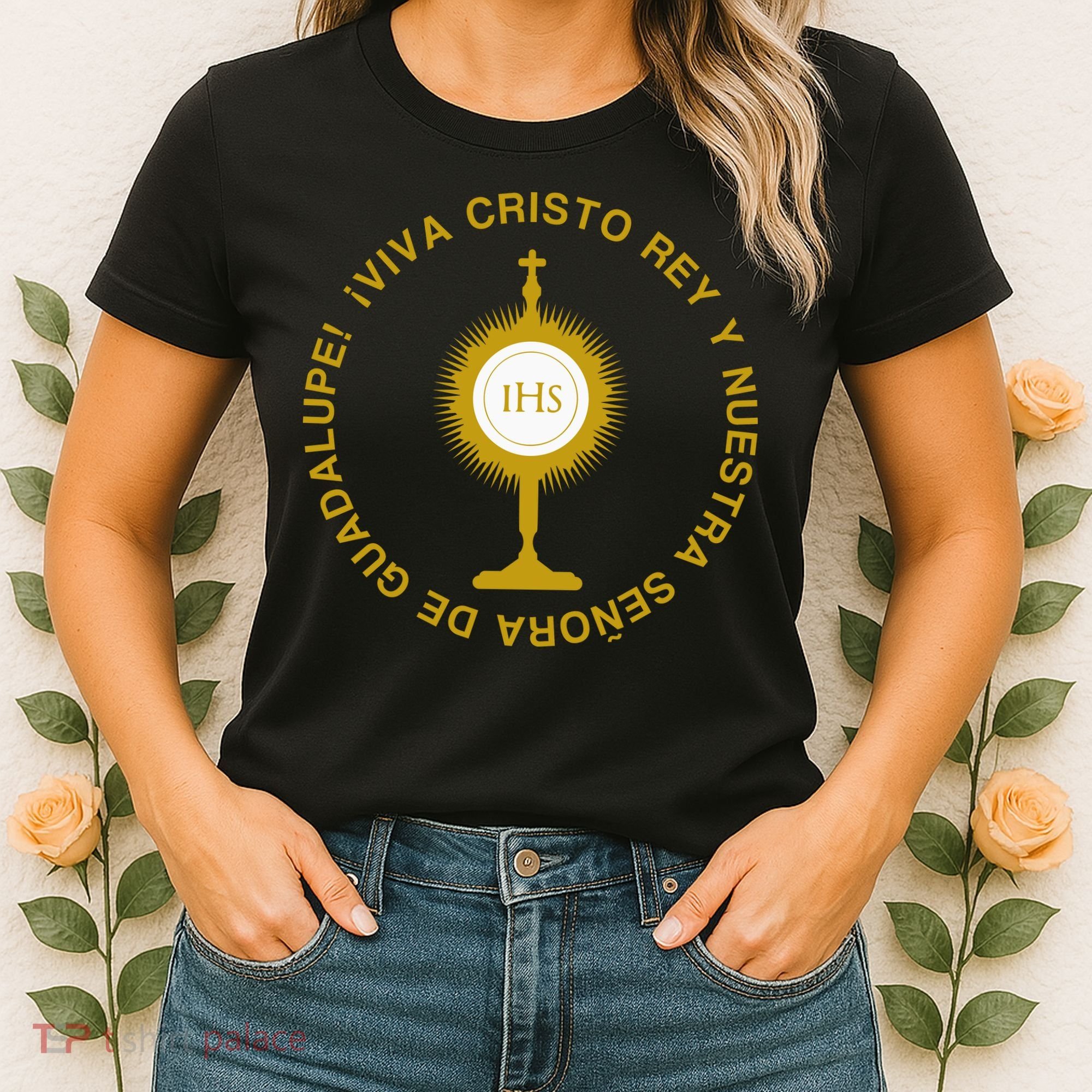 Viva Cristo Rey Catholic Cristeros Gift Women's T-Shirt