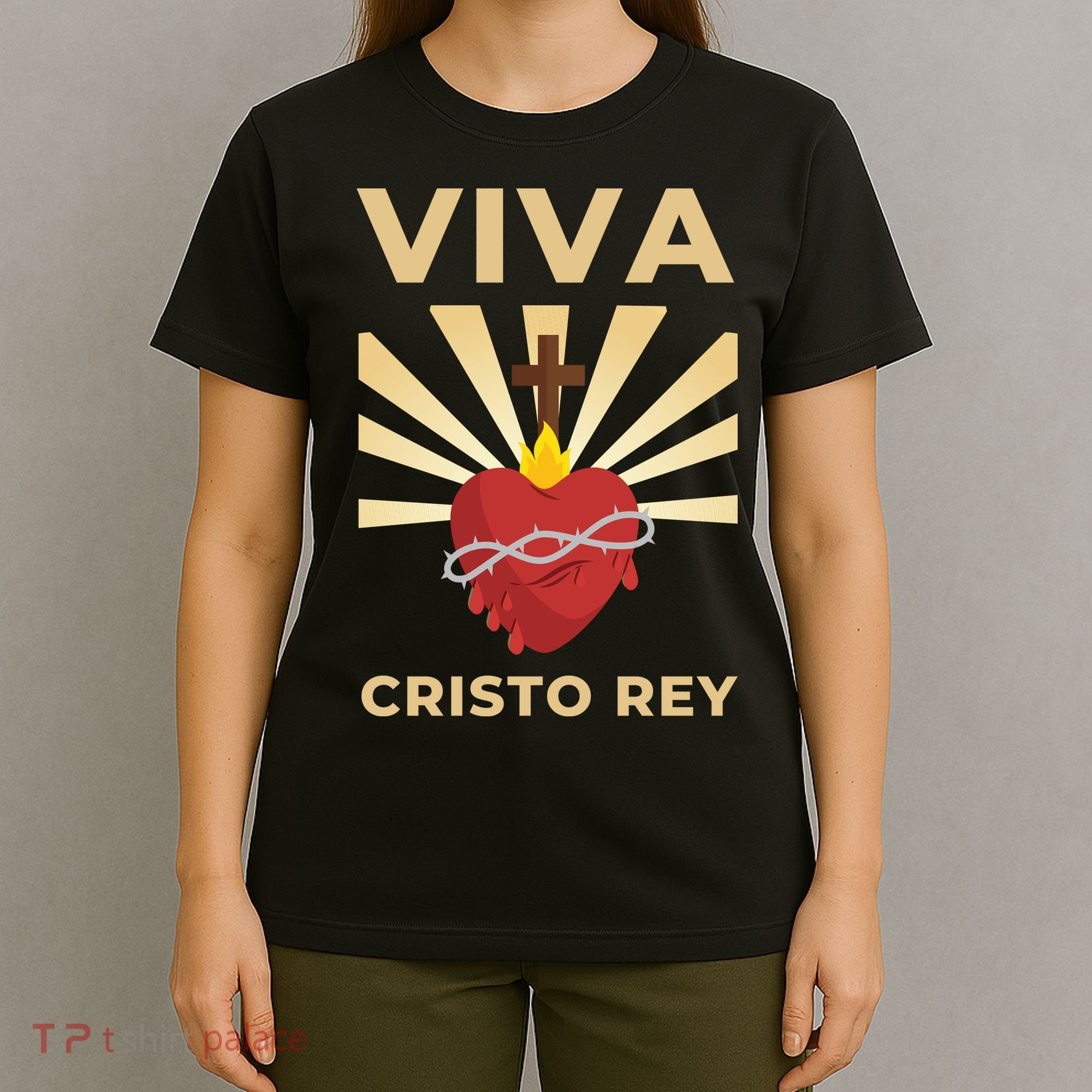 Viva Cristo Rey Roman Catholic Gift T-Shirt