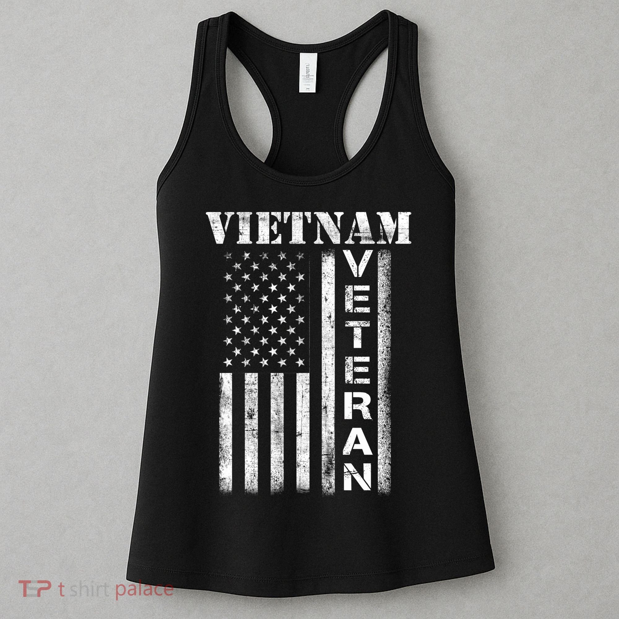 Vietnam Combat Veteran Flag Patriotic Veterans Day Gift Women's Tank Top