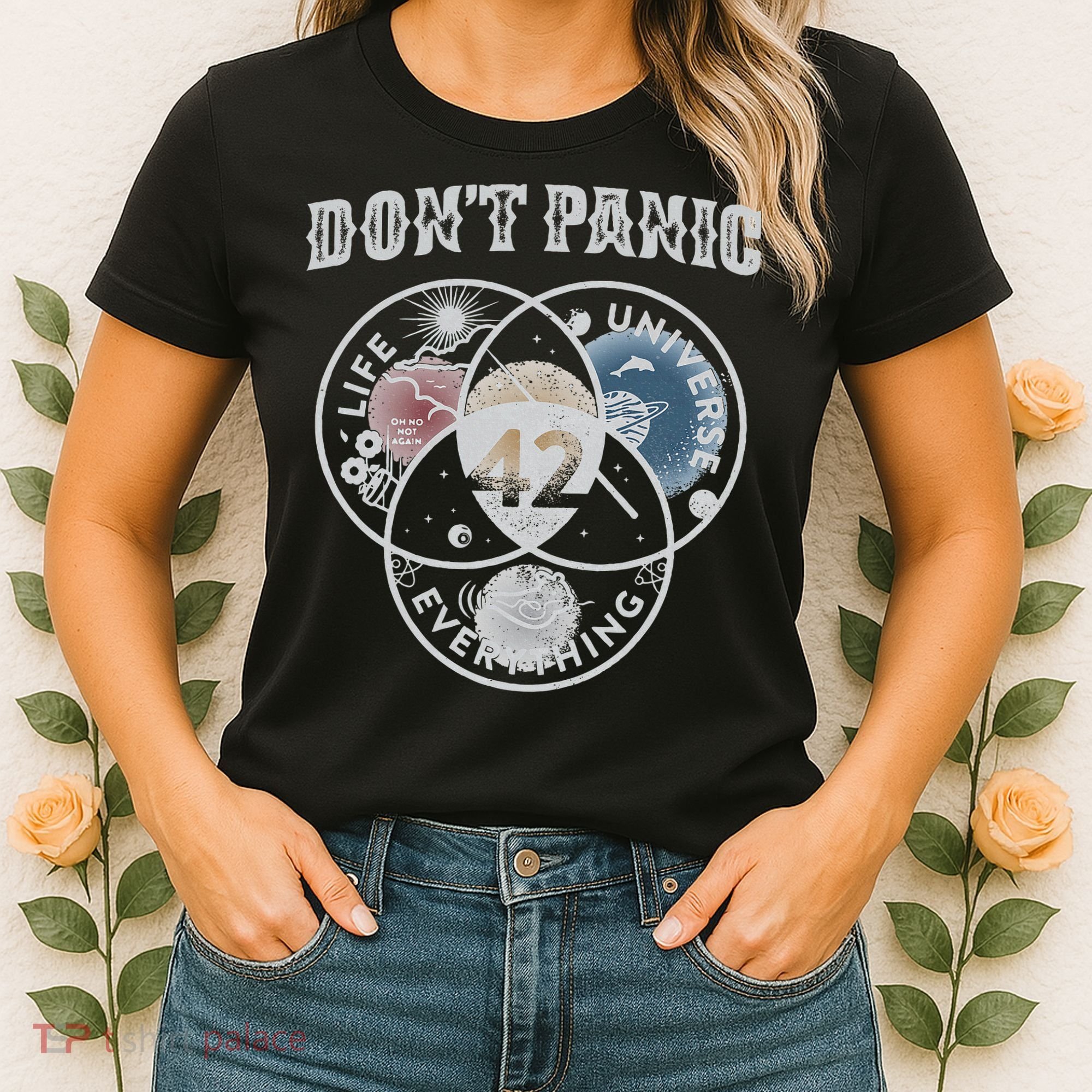 Venn Diagram DonT Panic Life The Universe And Everything 42 Women's T-Shirt