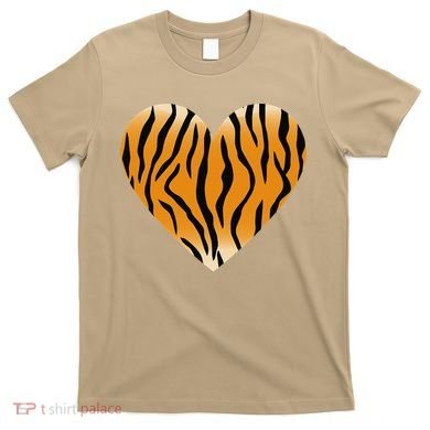 Valentine's Day Fashionable Tiger Stripe Pattern Heart Gift T-Shirt