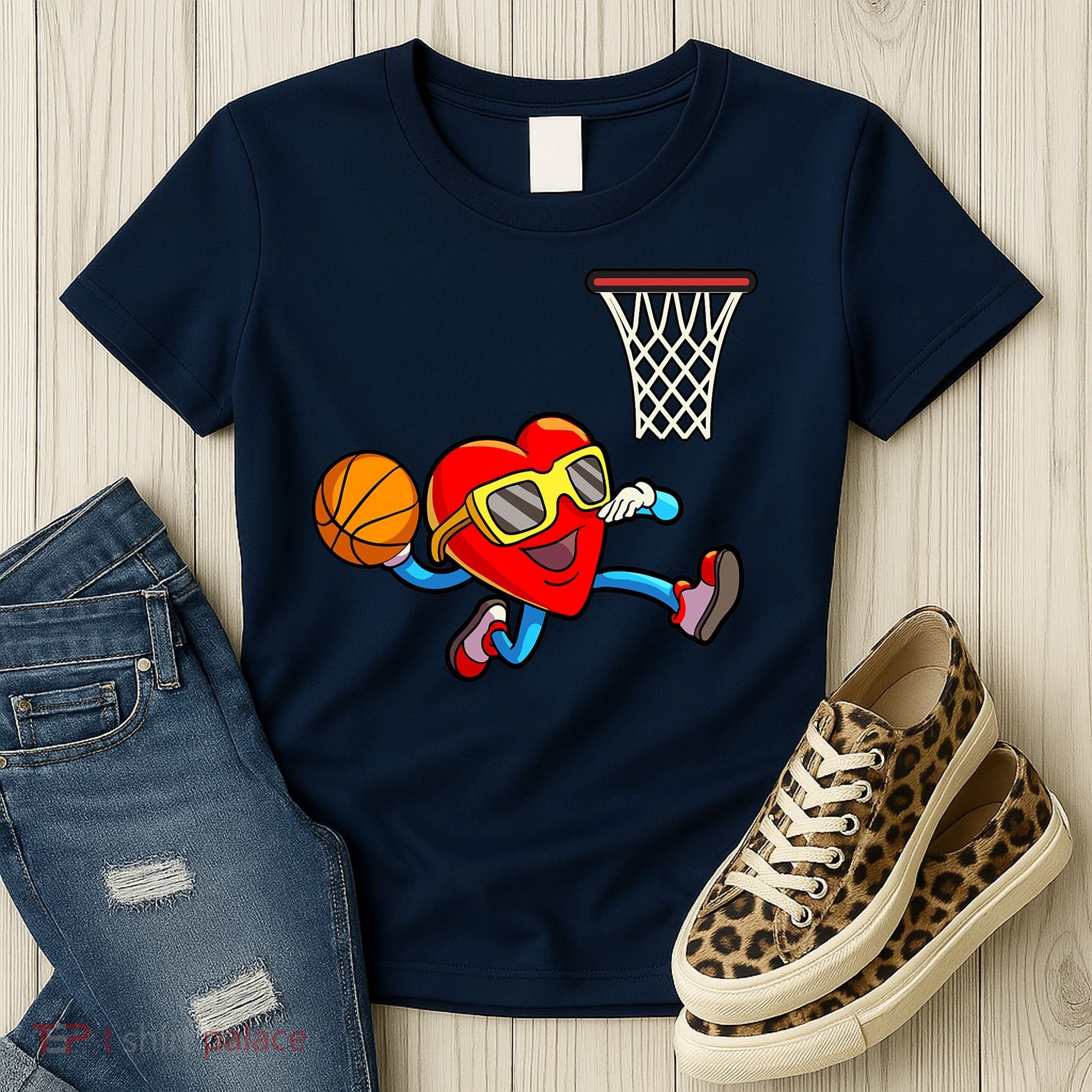Valentines Day Kids Boys Men Heart Dunking Basketbal Women's T-Shirt