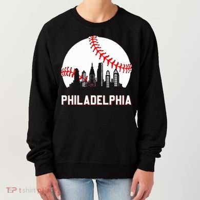 Vintage Distressed Philly Baseball Lovers Women's Sweatshirt