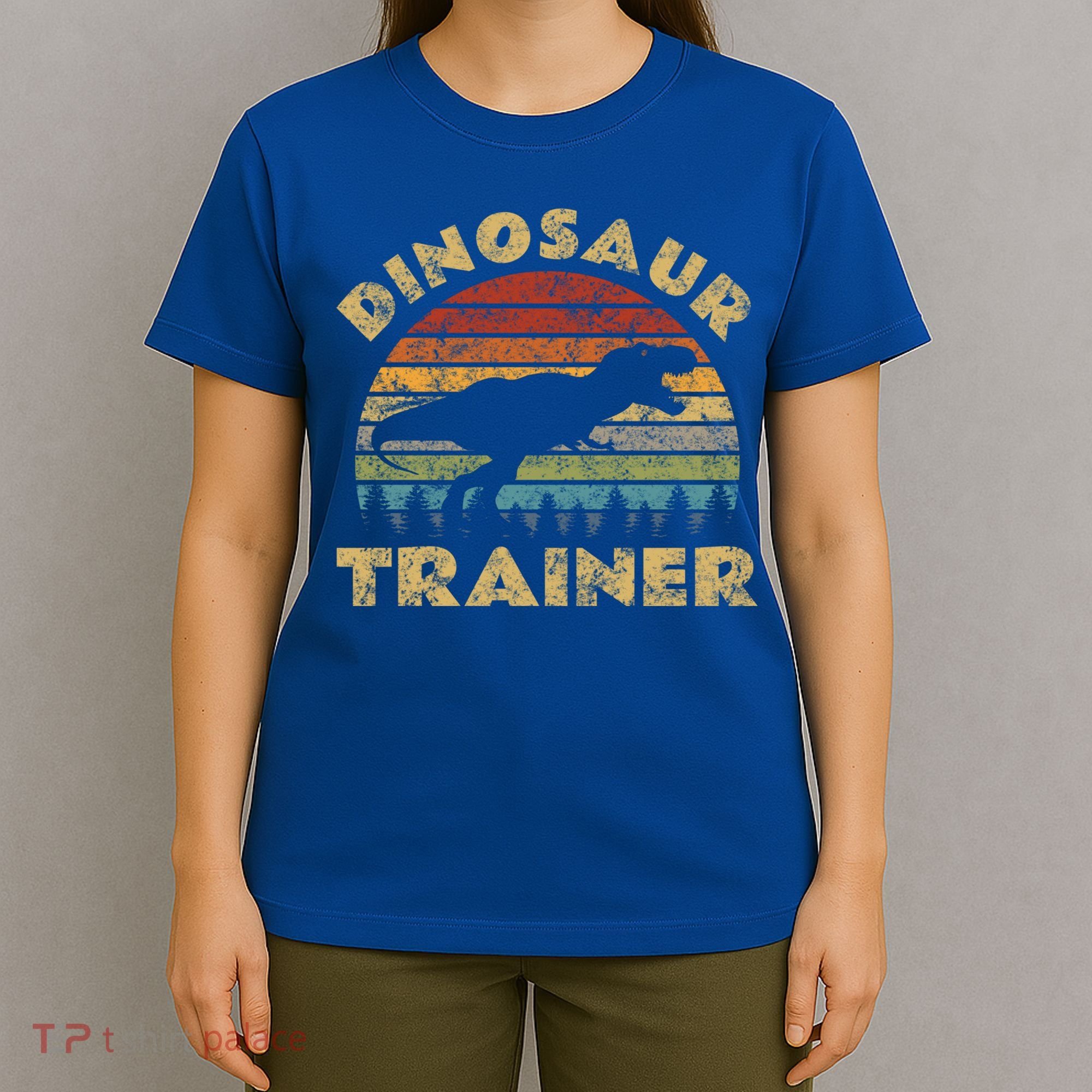 Vintage Dinosaur Trainer Halloween Costume Retro Sunset Dino Cool Gift T-Shirt