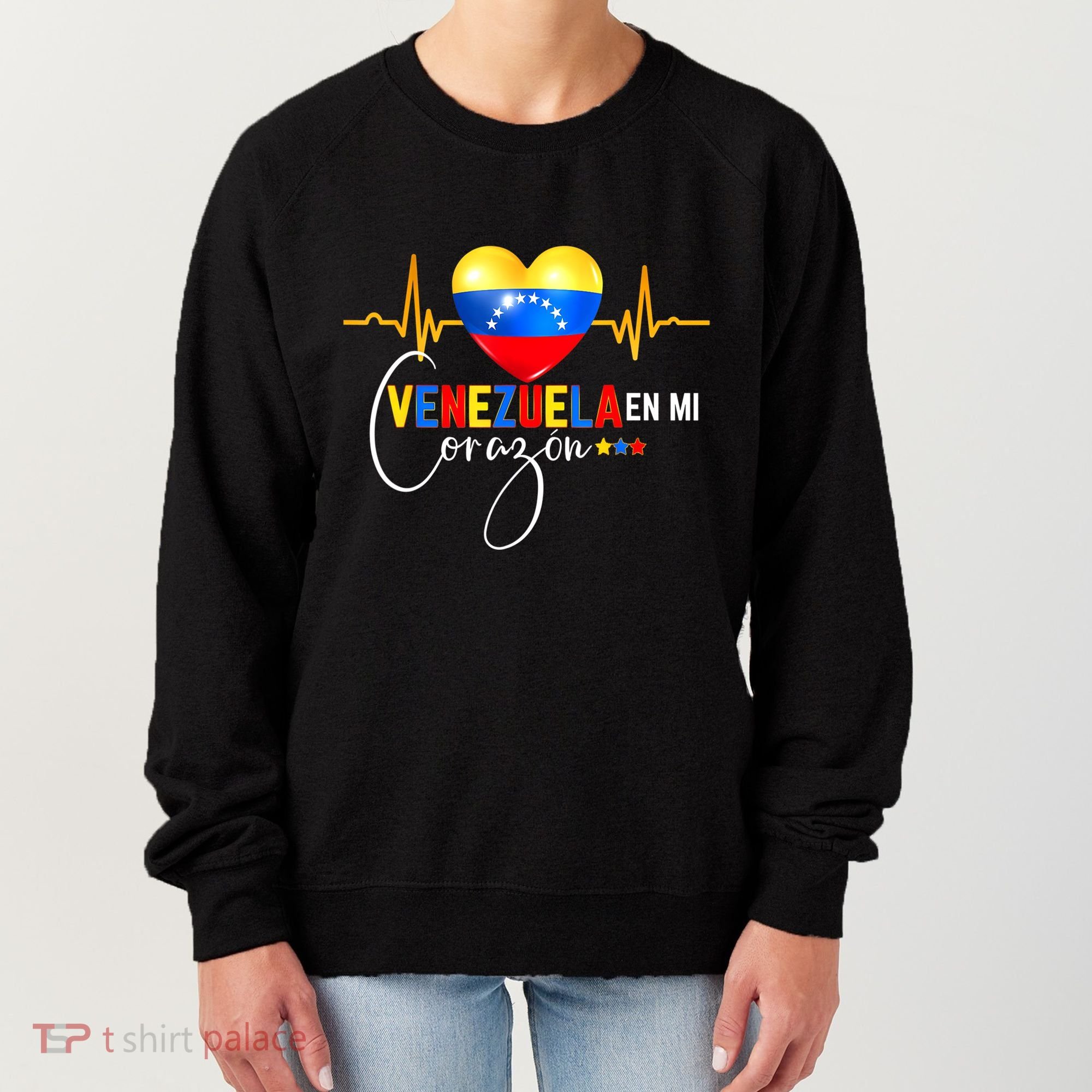 Venezuela En El Corazon Venezuelan Venezuela Flag Latin Women's Sweatshirt