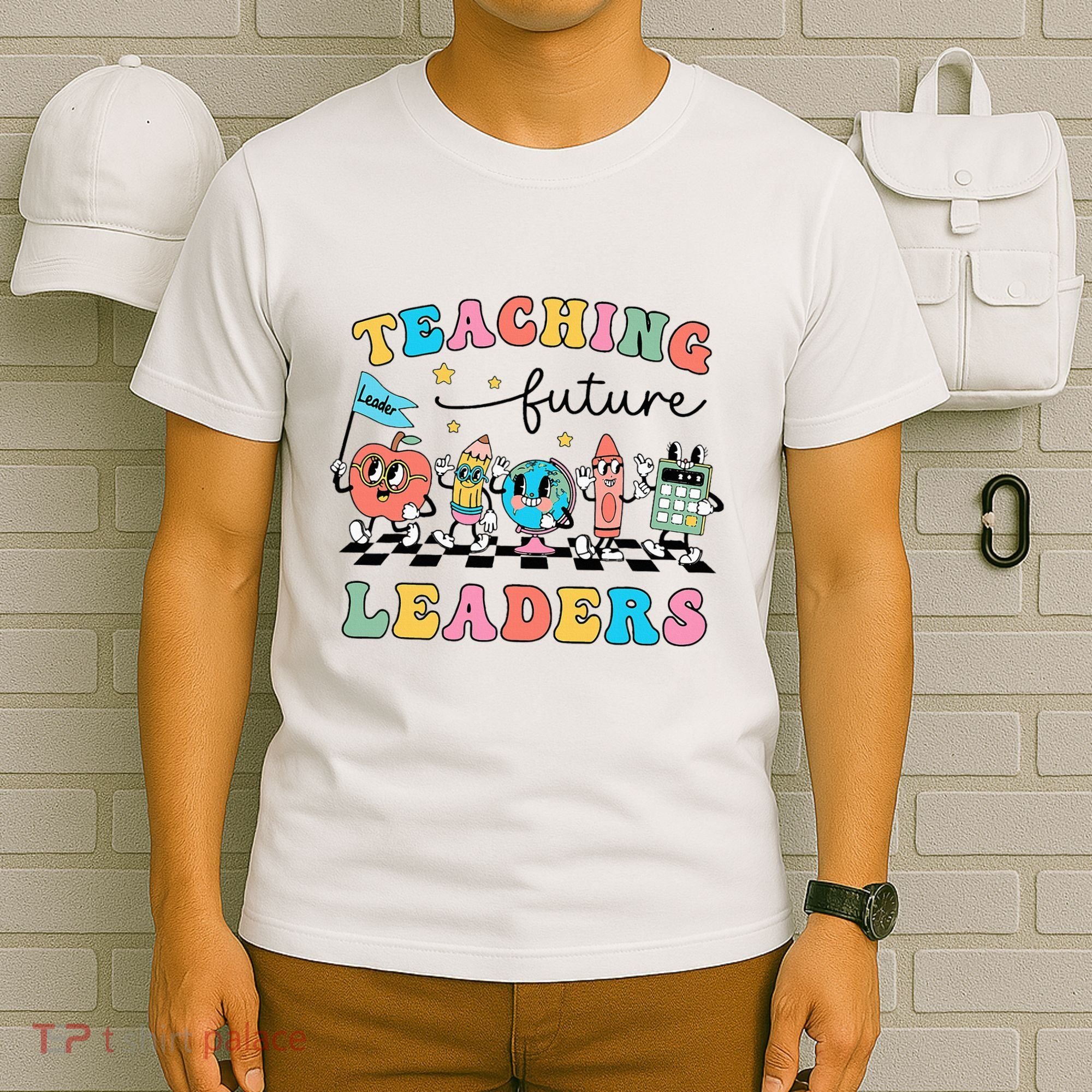 Vintage Educating Future Leaders Cool Teacher T-Shirt