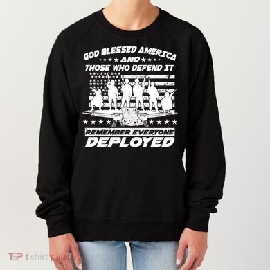 Veterans God Bless America And Those Who Defend It Women's Sweatshirt