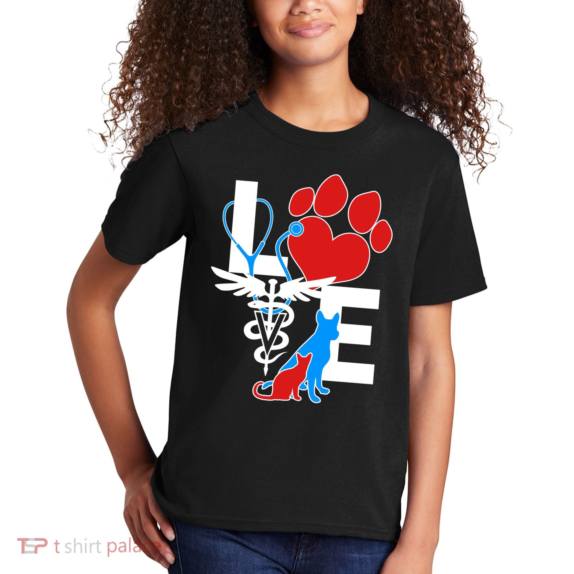 Veterinarian Love Cat and Dog Kids T-Shirt