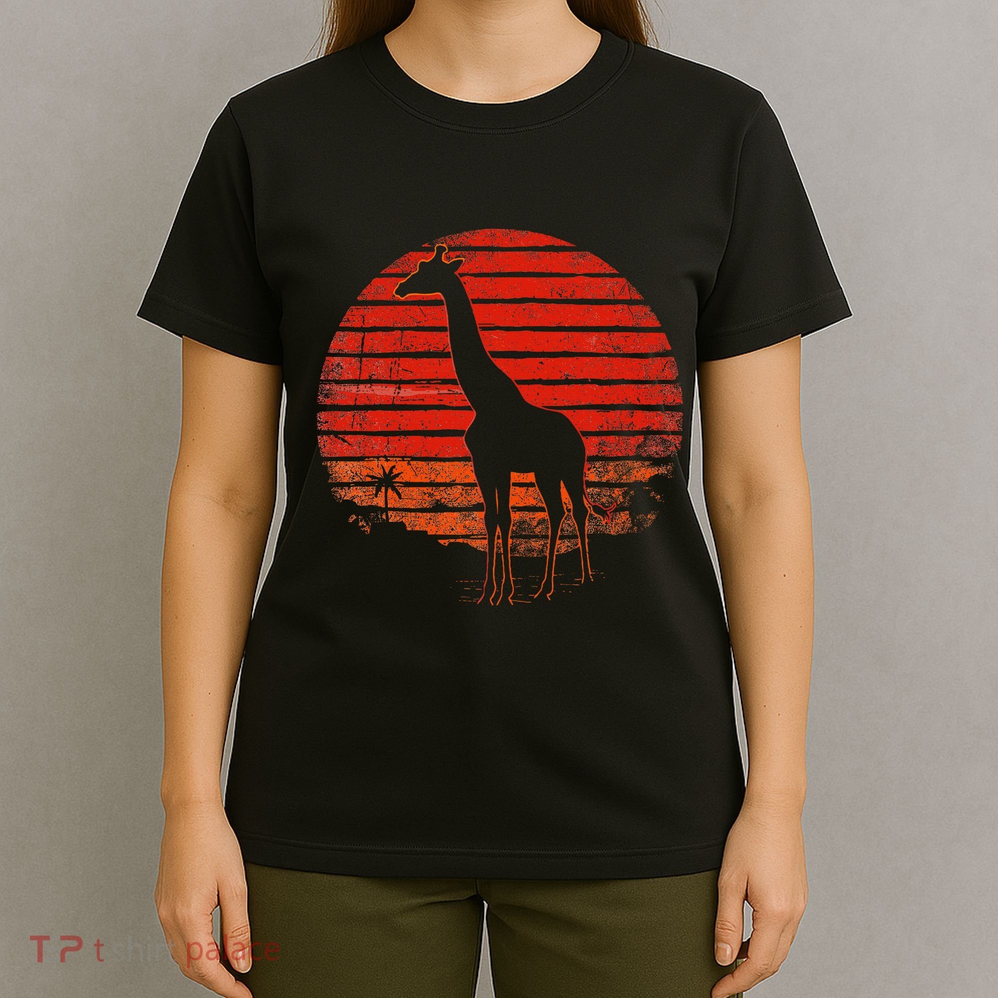 Vintage Giraffe 80s Funny Giraffe Lover Wild Animals Lover T-Shirt