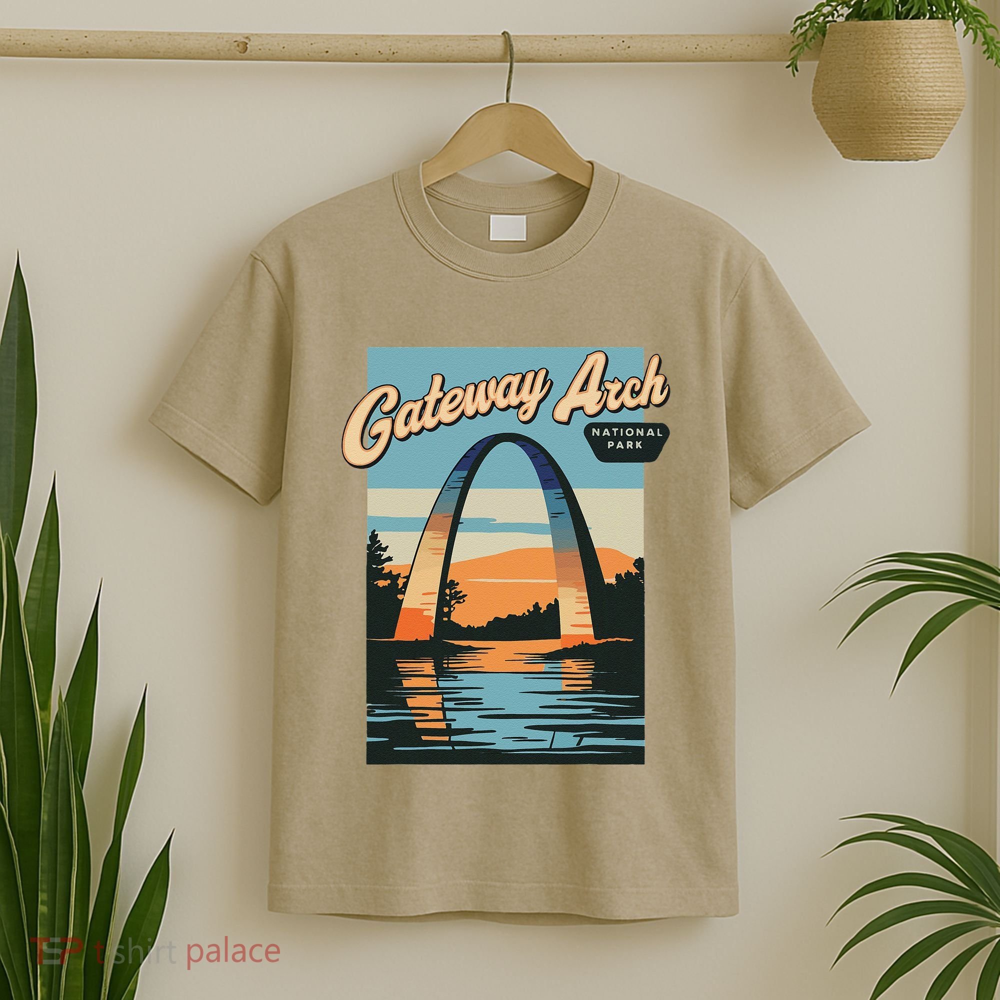 Vintage Gateway Arch National Park City Of St Louis Missouri T-Shirt
