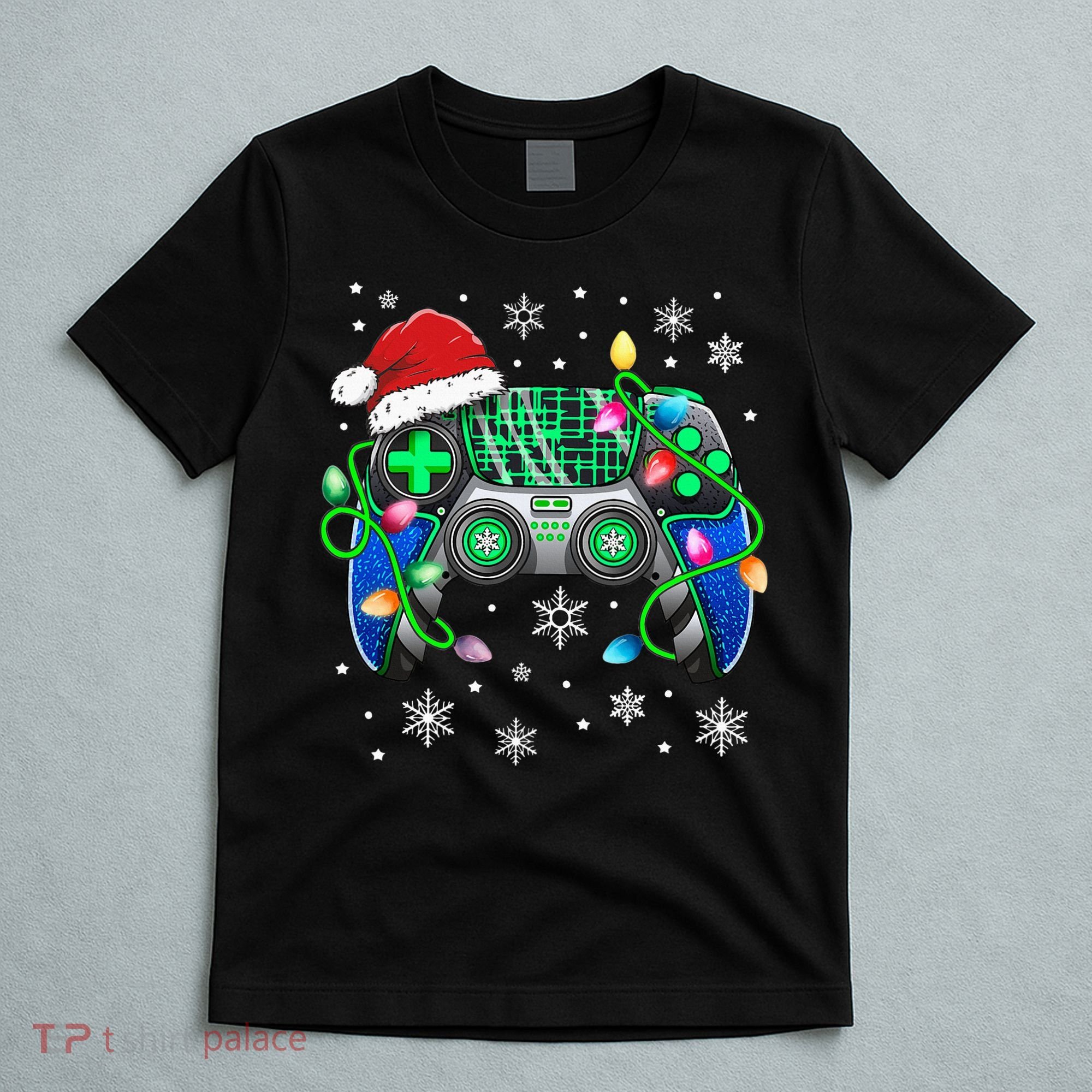 Video Game Controller Christmas Santa Hat Gamer T-Shirt