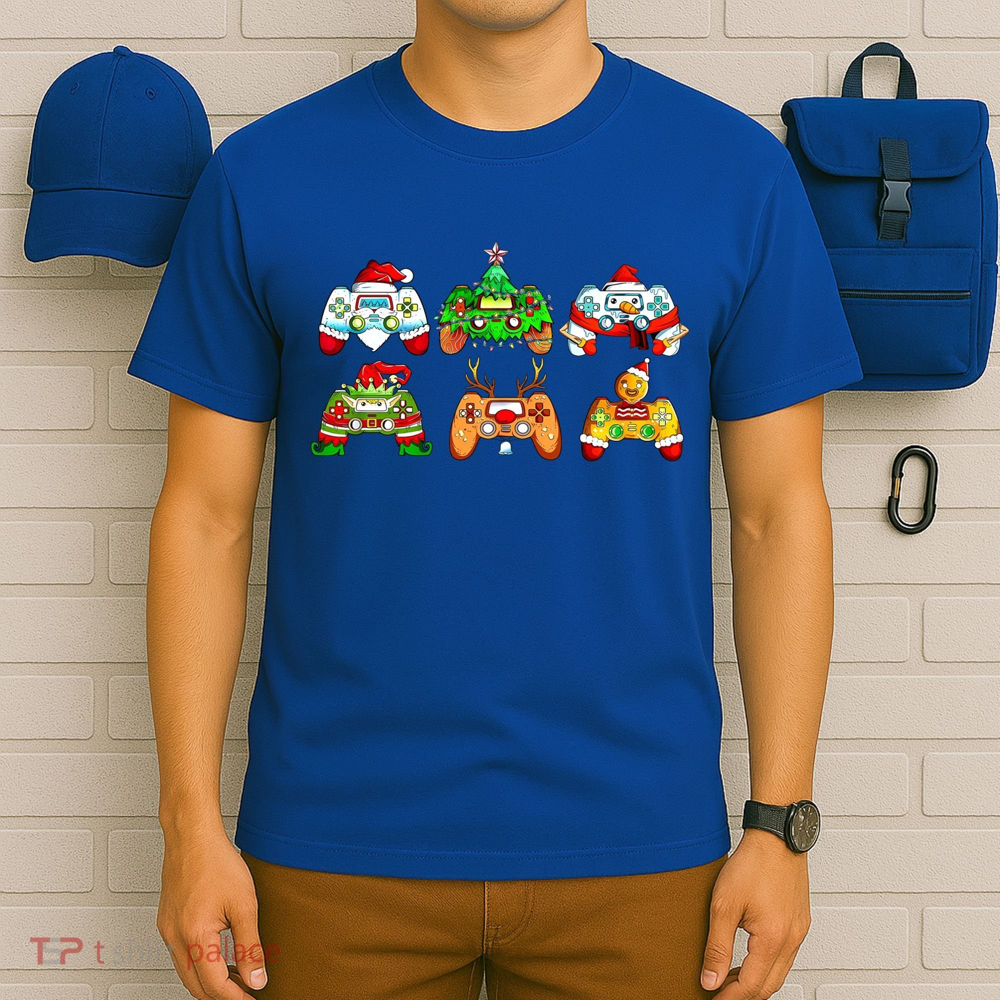 Video Game Controller Christmas Santa Hat Gamer Gift T-Shirt
