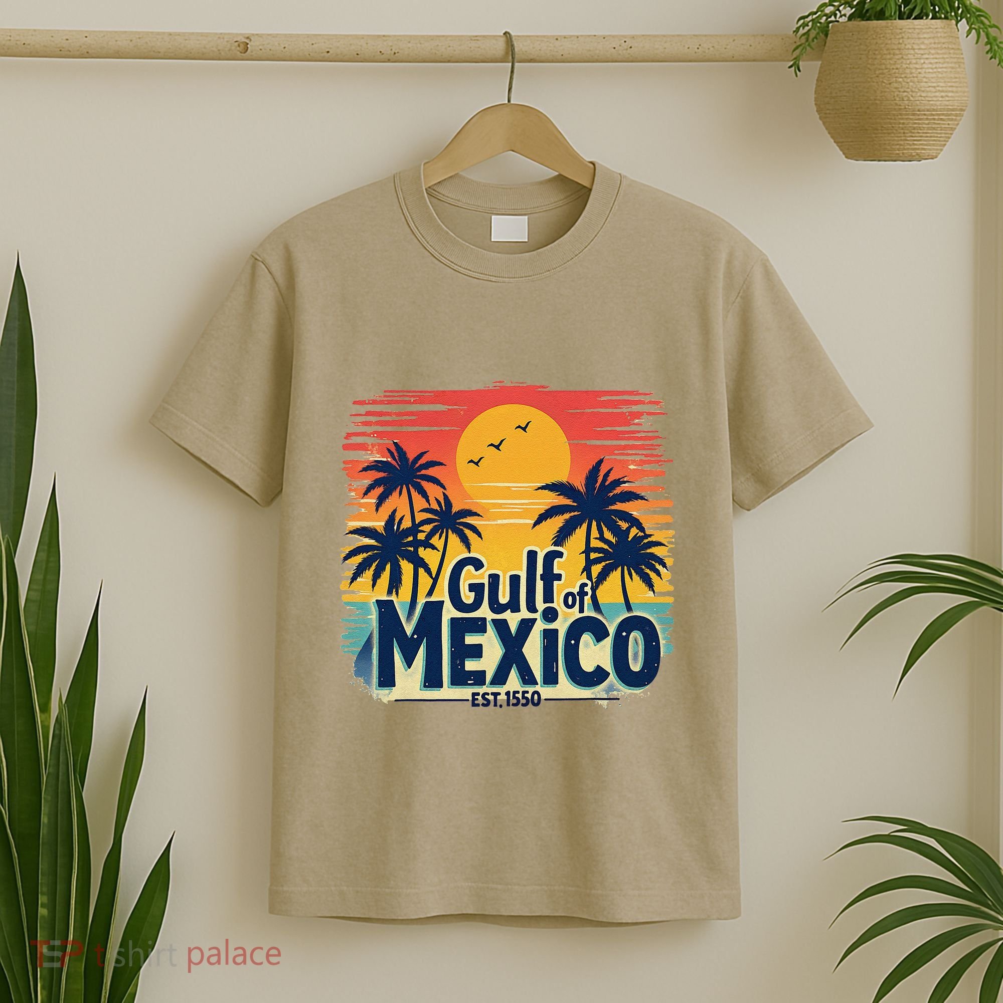 Vintage Gulf Of Mexico Sunset Beach Palm Trees Retro T-Shirt