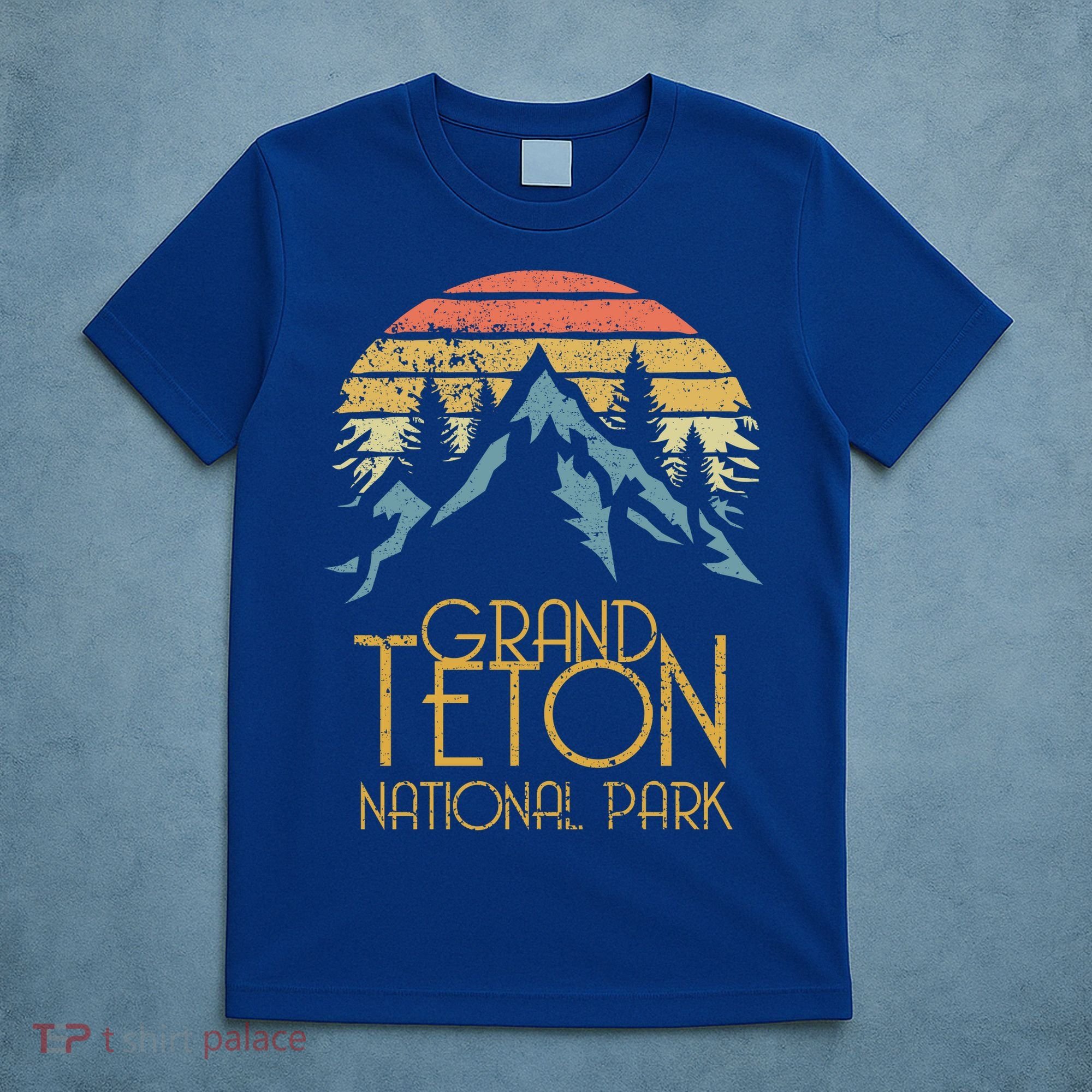 Vintage Grand Teton National Park Wyoming Retro Sweagift T-Shirt