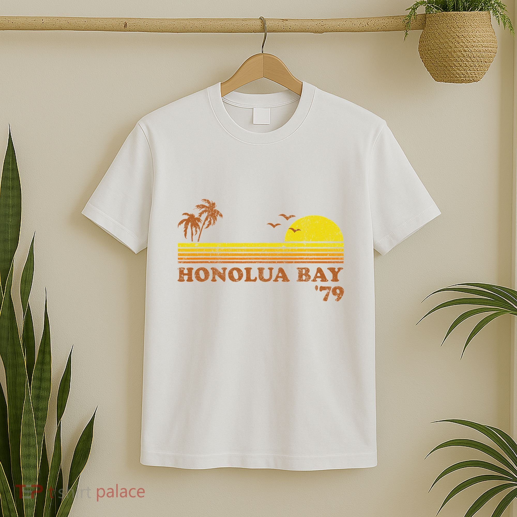 Vintage Honolua Bay Maui Hawaii Beach Retro Sunset Surf 70S T-Shirt