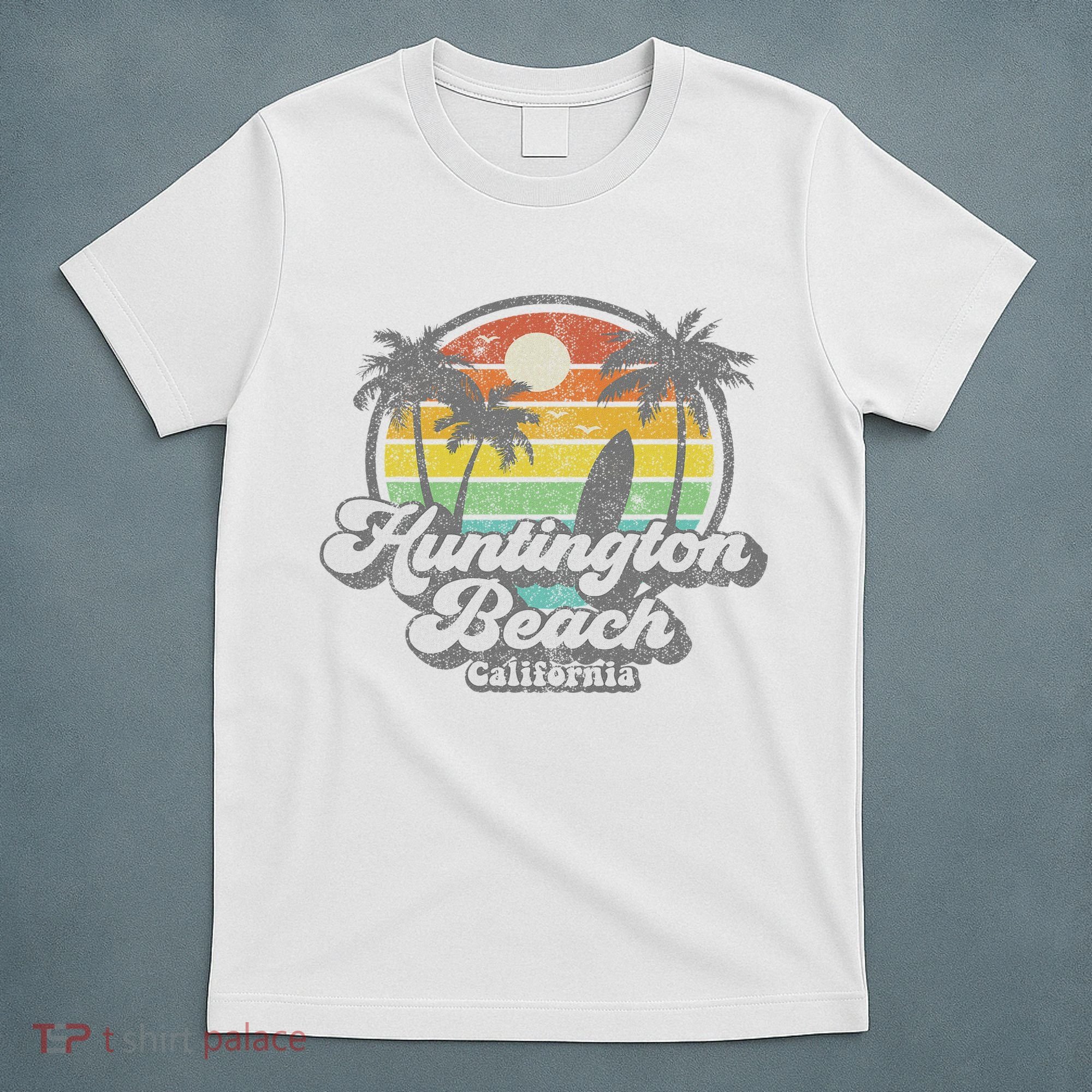 Vintage Huntington Beach California Surfing Retro Surf Gift T-Shirt