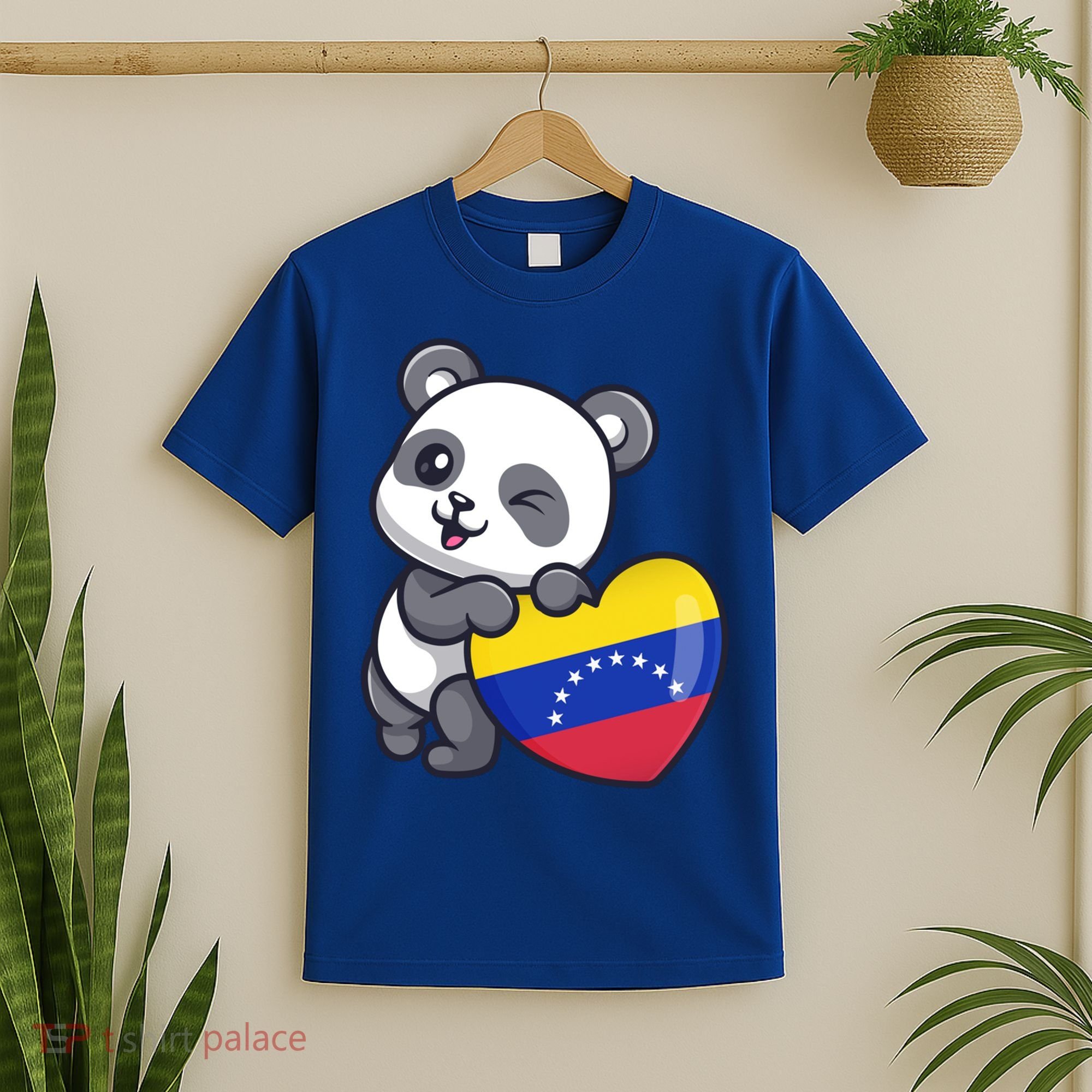 Venezuela Heart Panda Pride Venezuelan Flag Roots Souvenir Funny Gift T-Shirt