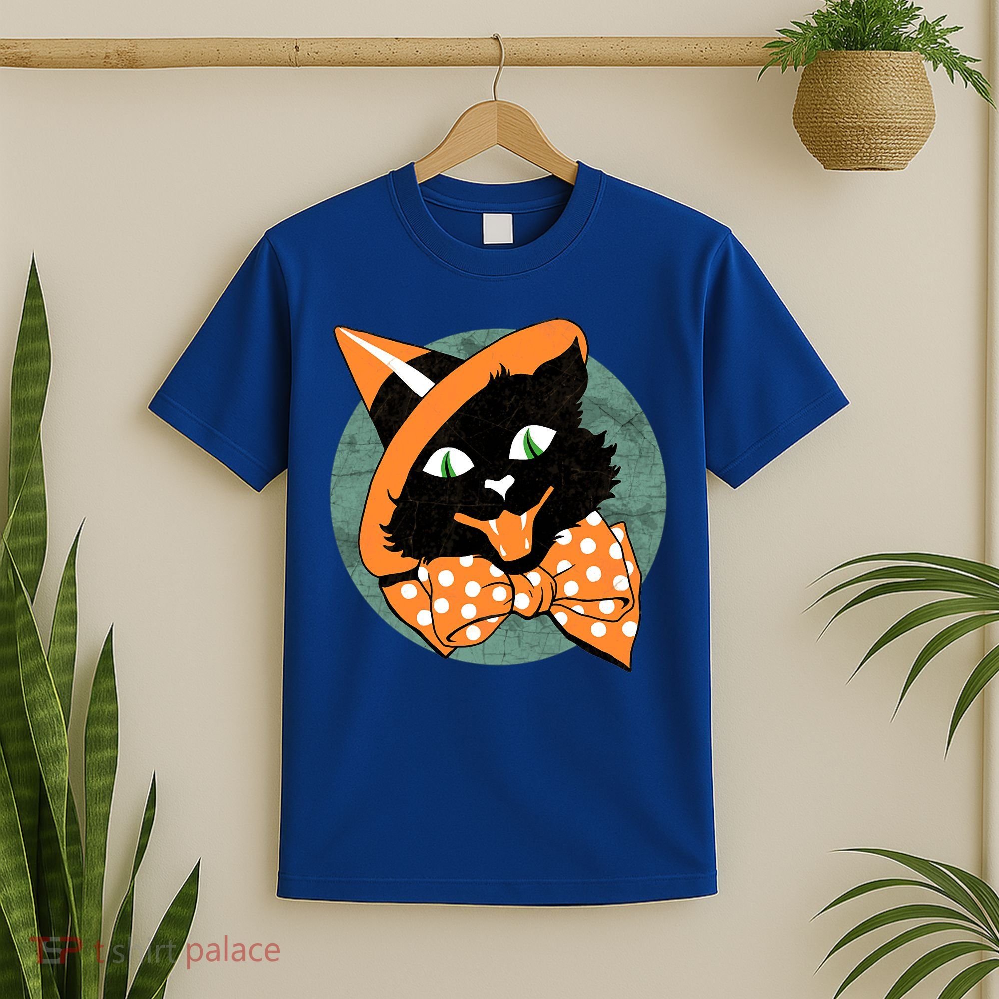 Vintage Halloween Spooky Black Cat T-Shirt