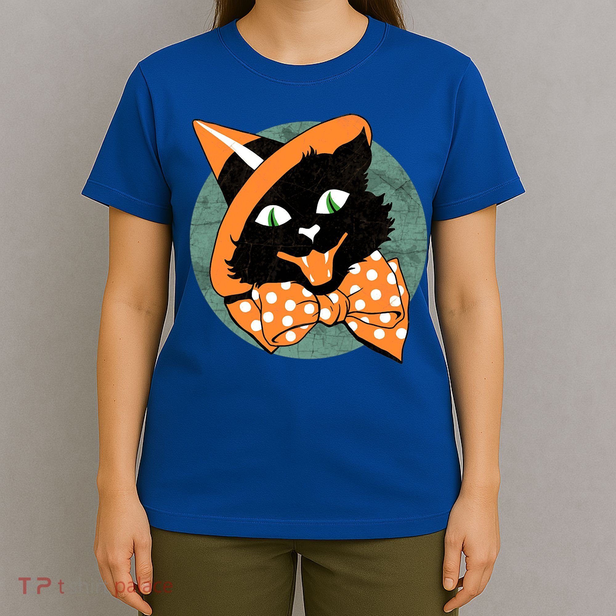 Vintage Halloween Spooky Black Cat T-Shirt