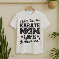 Vintage I Didnt Choose The Karate Mom Life It Chose Me T-Shirt thumb 2
