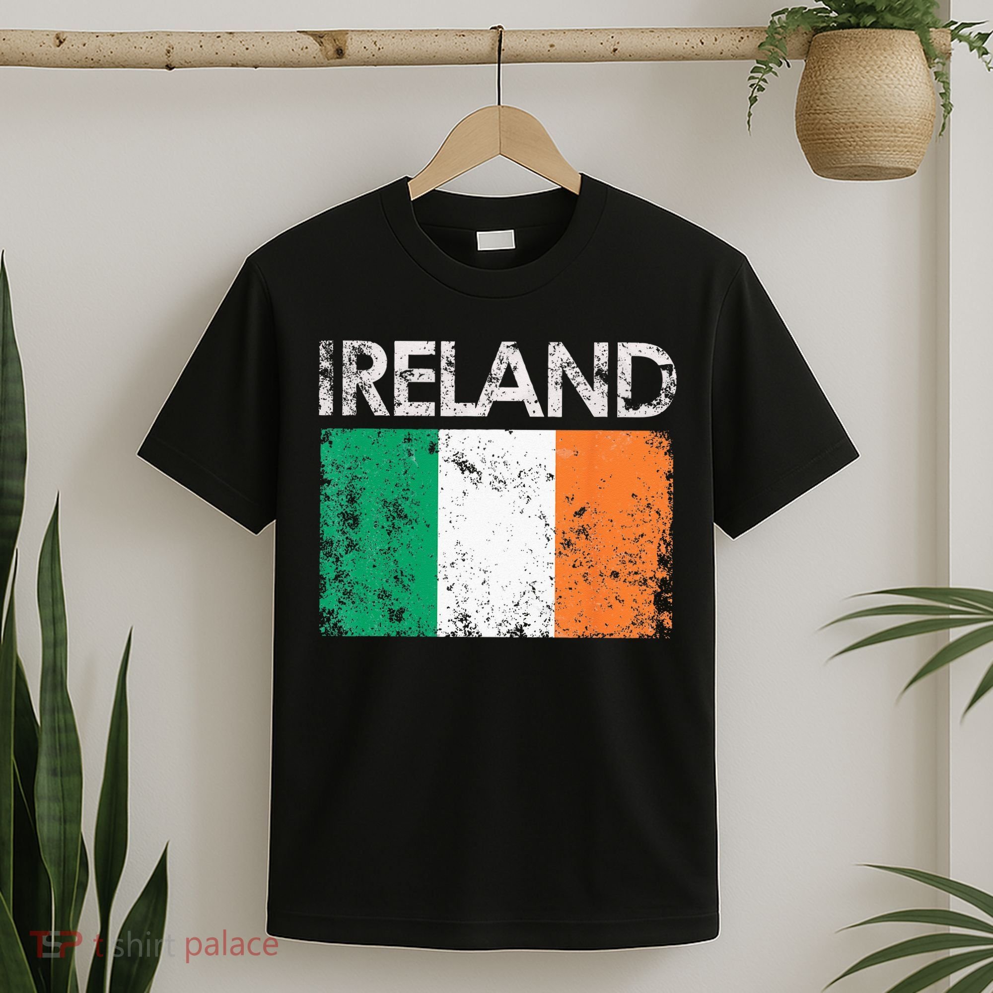 Vintage Ireland Irish Flag Pride Gift T-Shirt