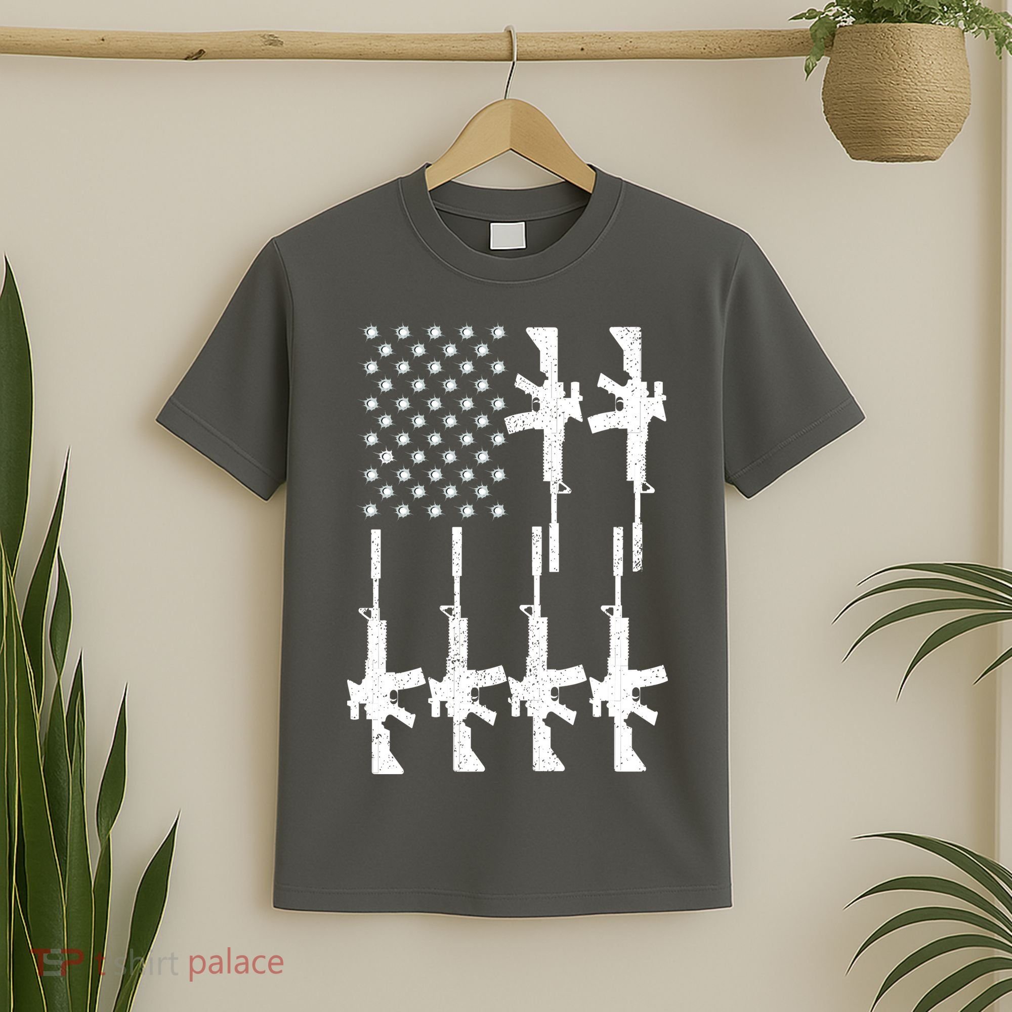 Vintage American Gun Rifle USA Flag T-Shirt