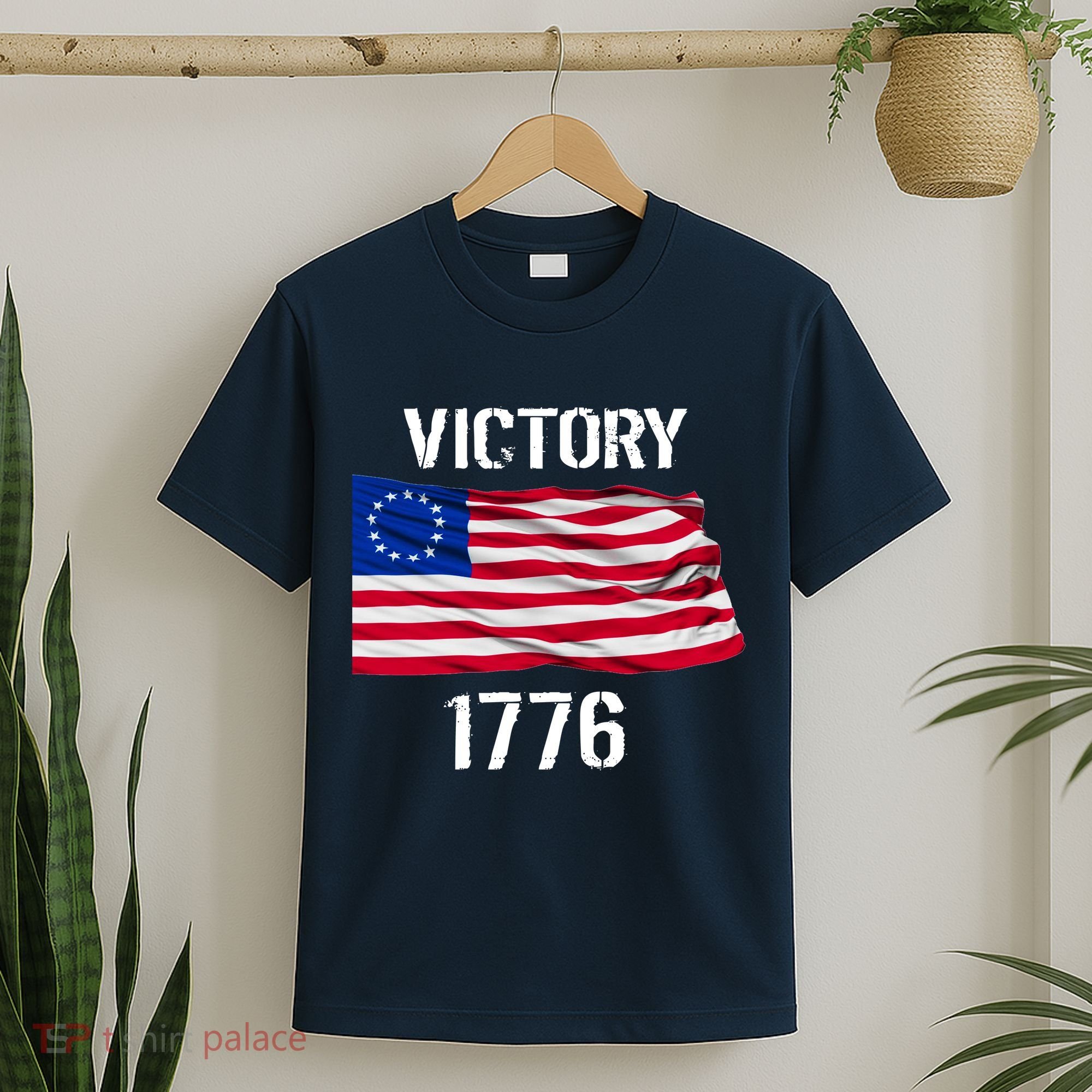 Vintage Betsy Ross American Flag 1776 T-Shirt