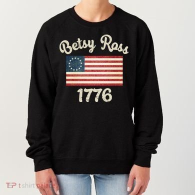 Vintage Betsy Ross Flag 1776 Women's Sweatshirt